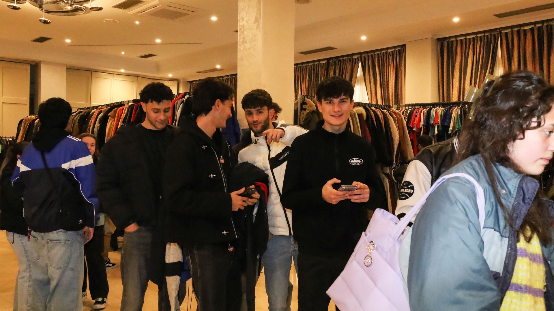 El mercado &#039;vintage&#039; que triunfa en Palencia