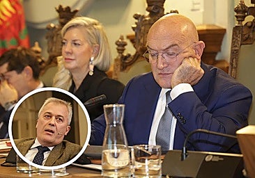 La oposición subraya que «ni el alcalde A ni el B hacen nada» y el PP tira del golf de Puente