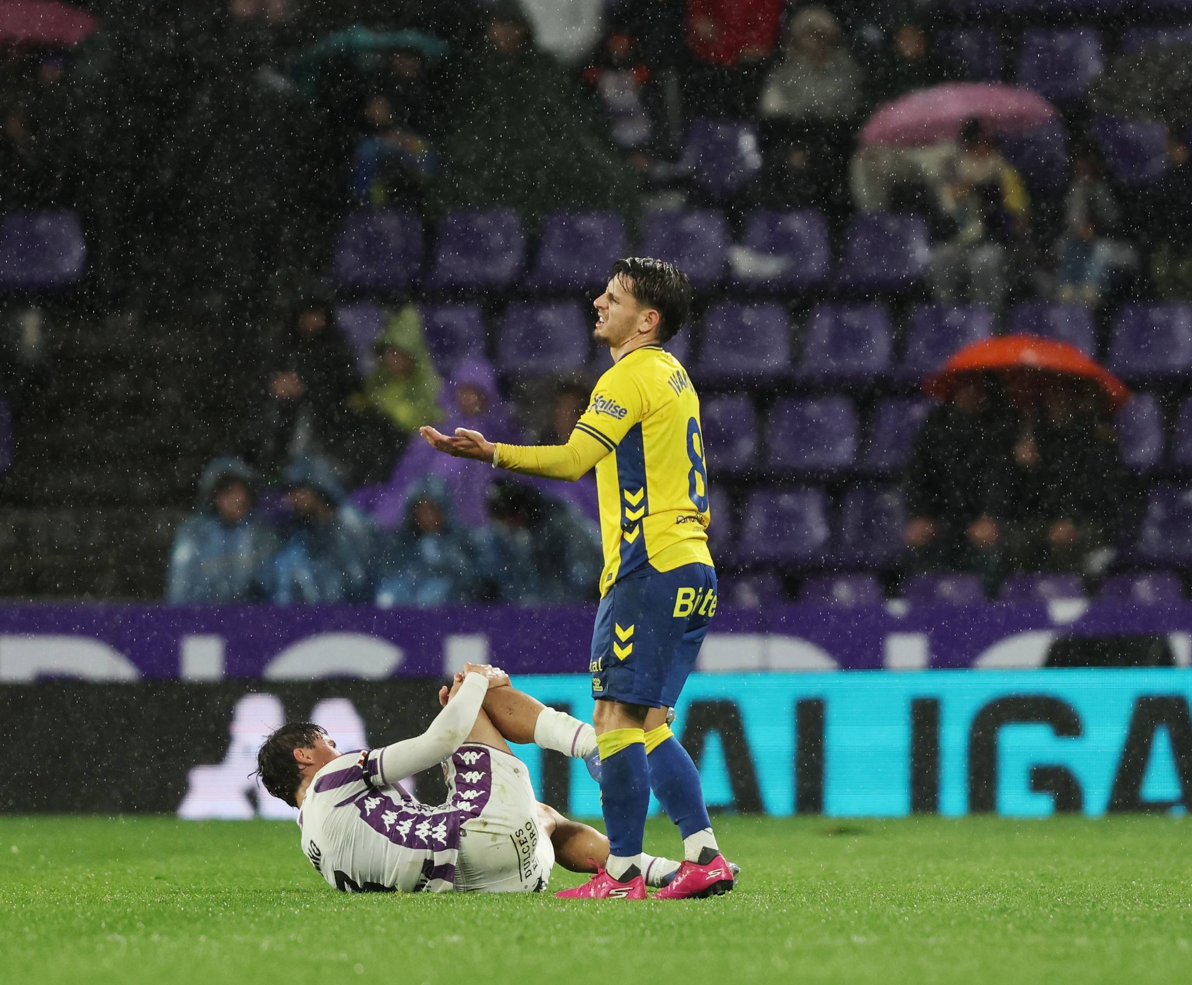 Las imágenes de la derrota del Pucela ante Las Palmas