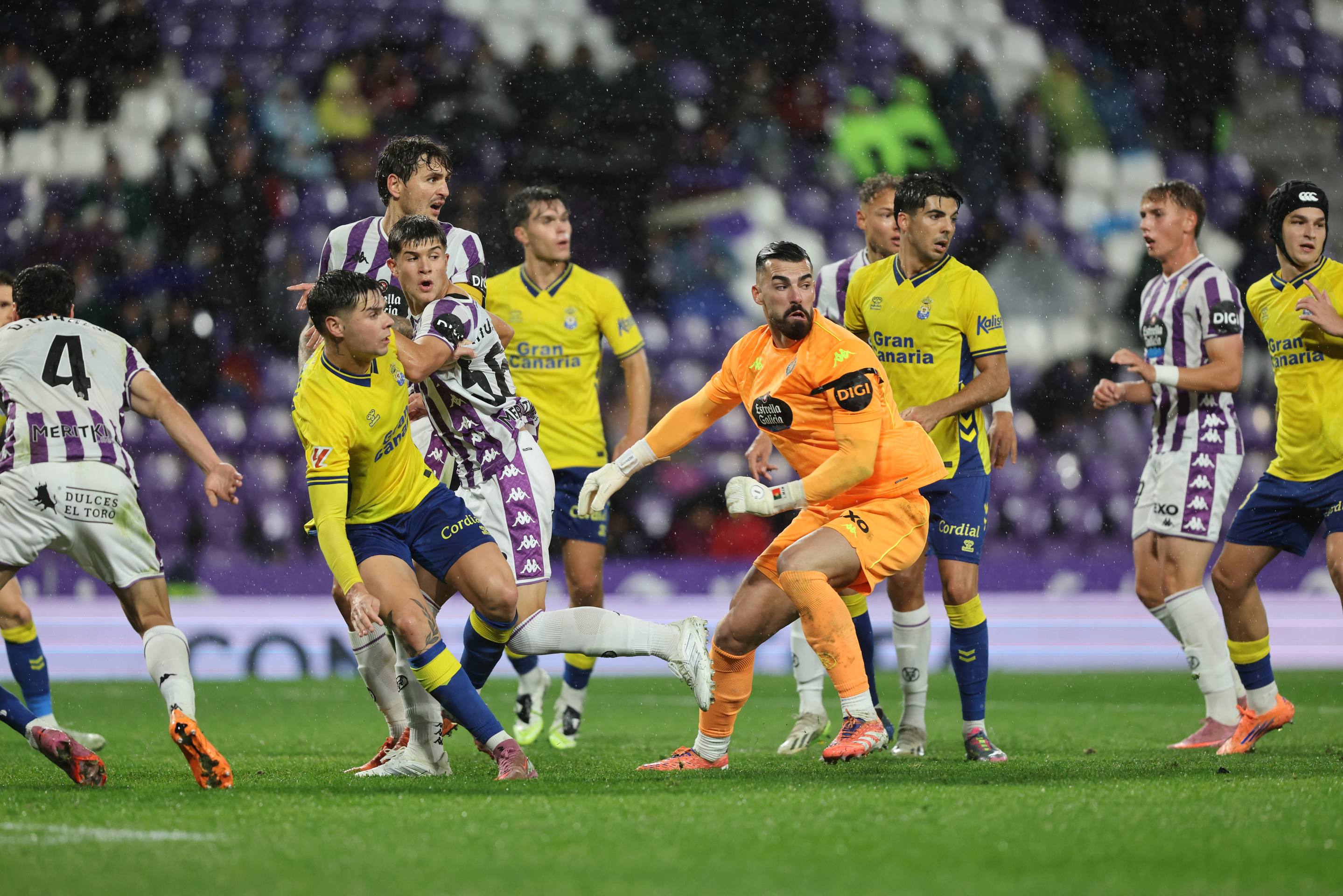 Las imágenes de la derrota del Pucela ante Las Palmas