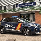 Imagen de archivo de un vehículo de la Policía Nacional en Valladolid.