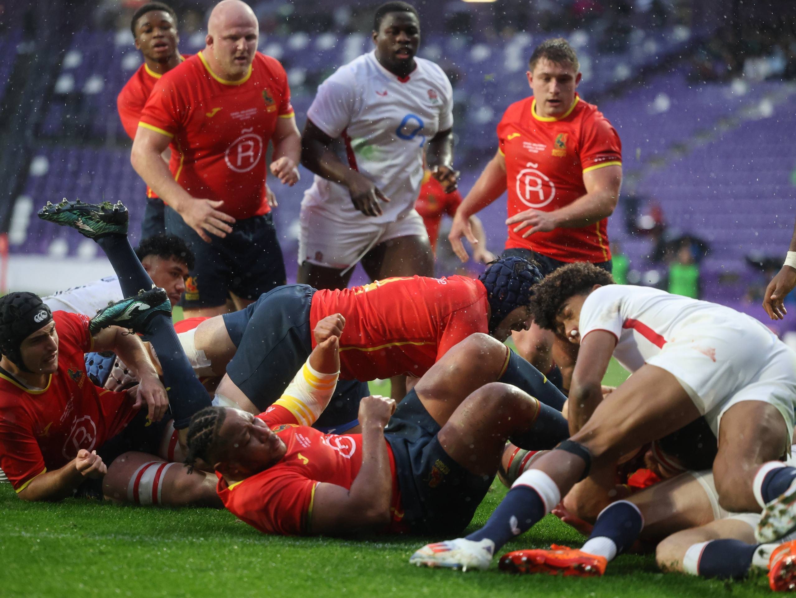 La derrota de España ante Inglaterra A en Zorrilla, en imágenes