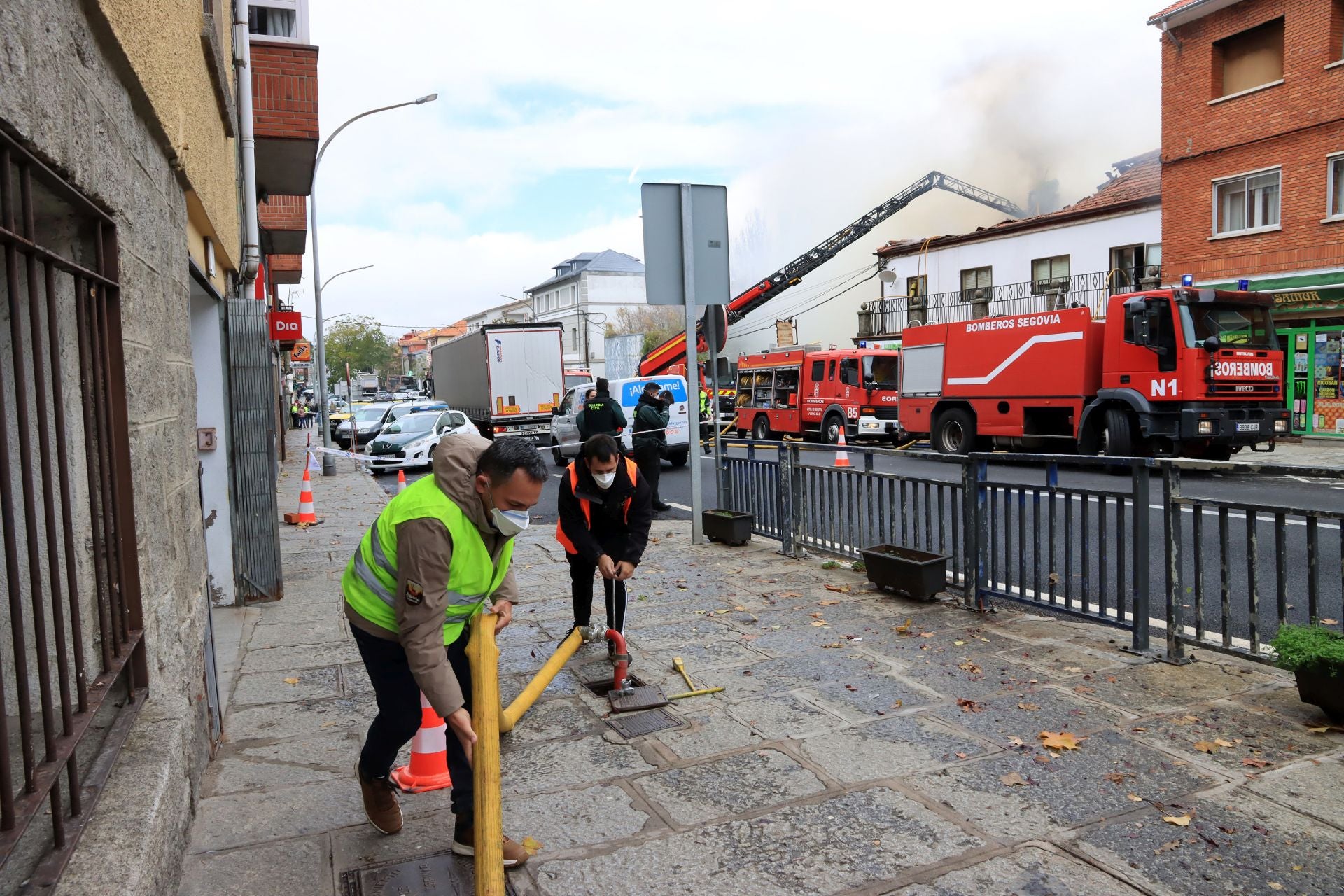 El incendio de San Rafael, en imágenes