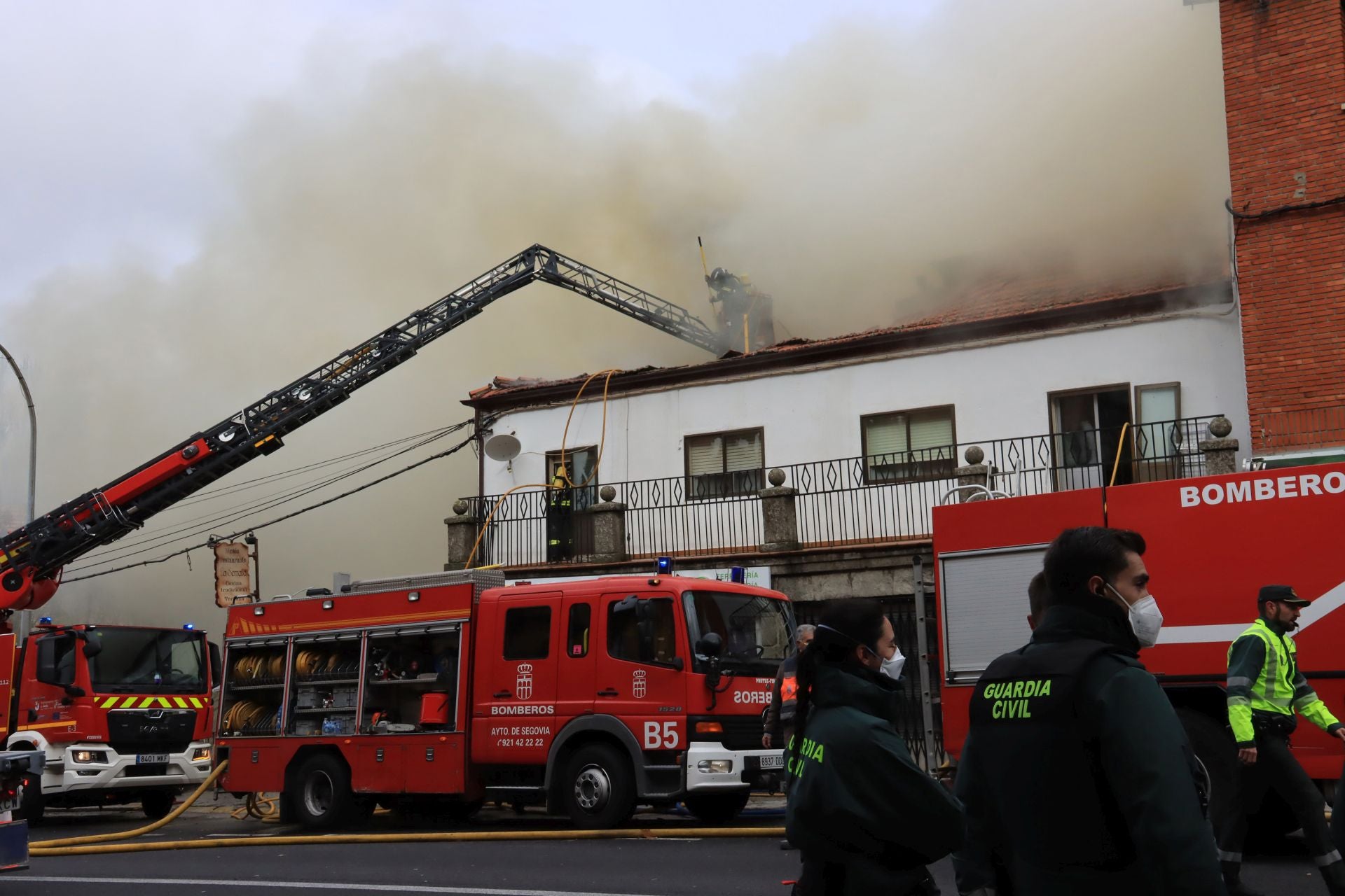 El incendio de San Rafael, en imágenes