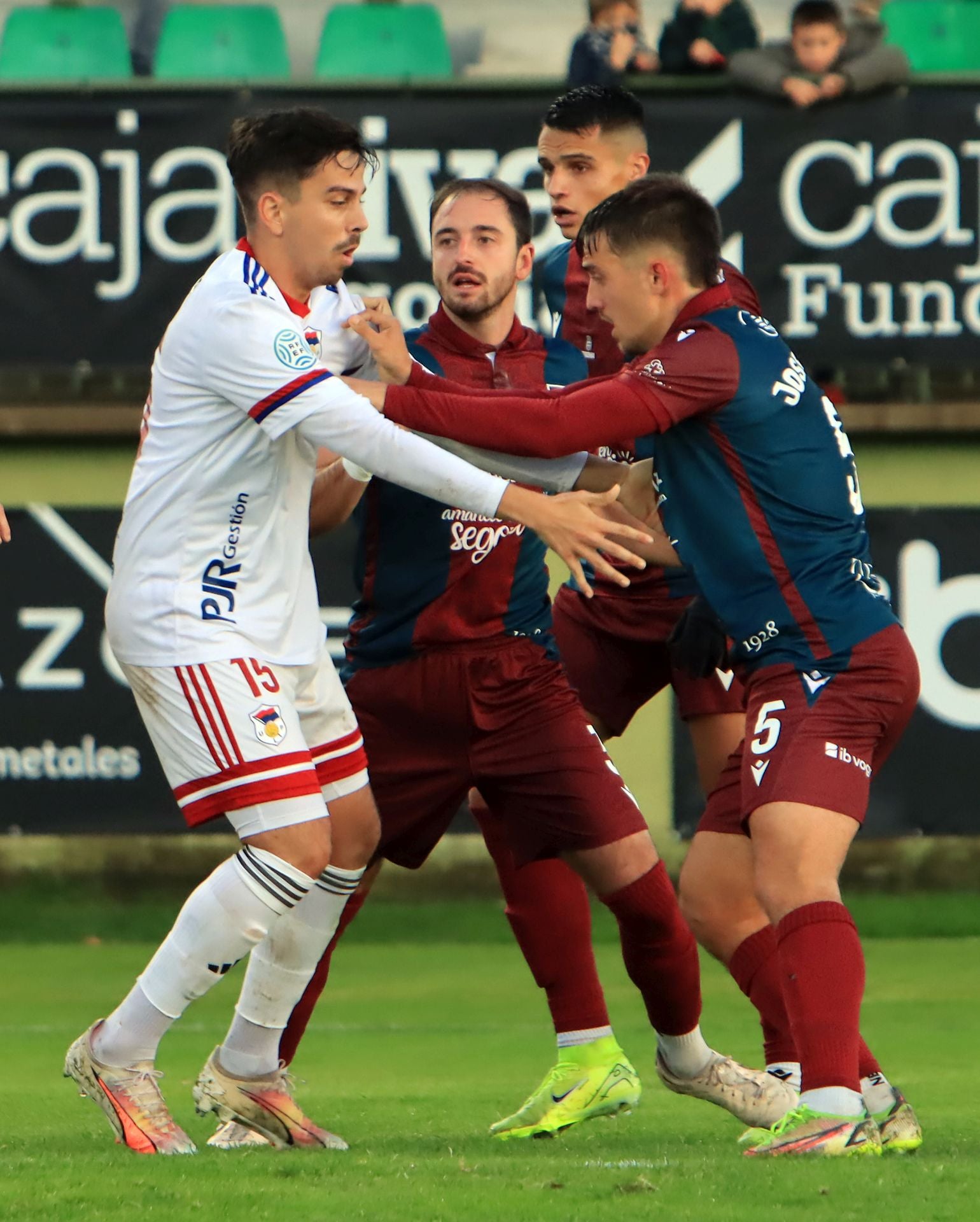 Fotos del triunfo de la Segoviana ante el Langreo