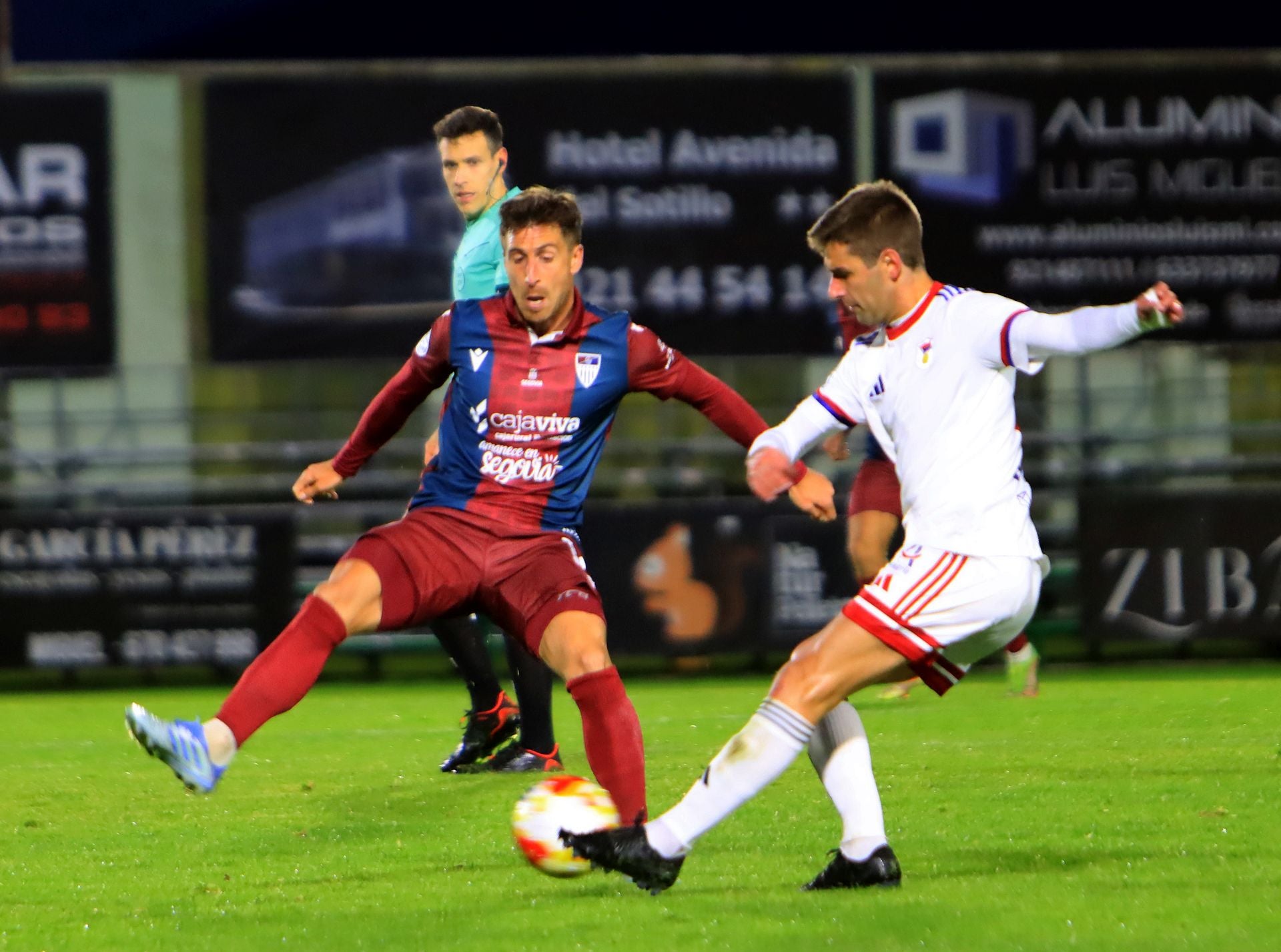Fotos del triunfo de la Segoviana ante el Langreo
