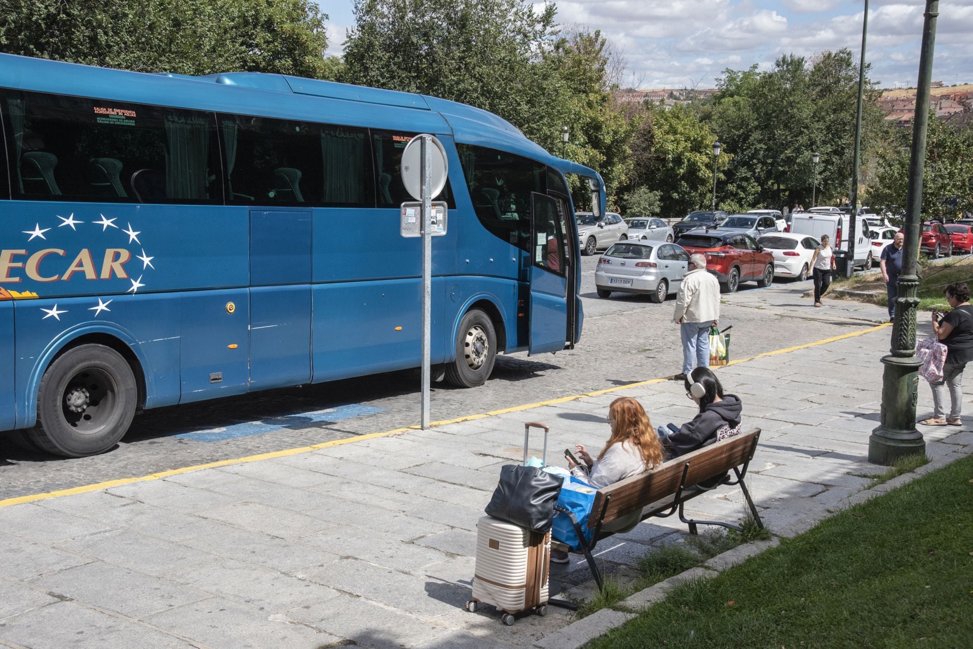 Parada del autobús metropolitano en Segovia capital.