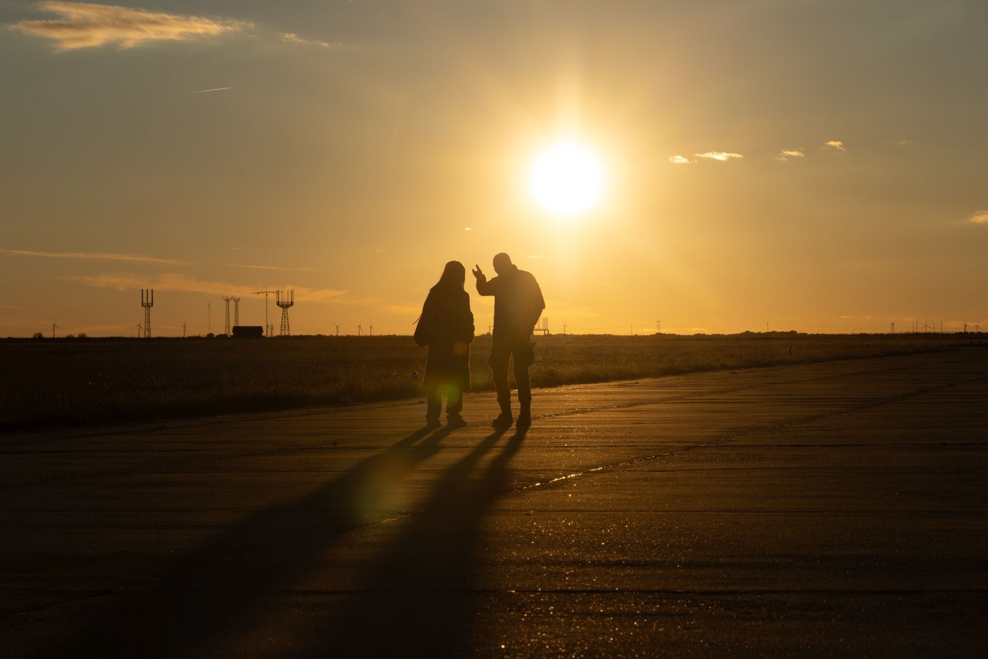 Maniobras paracaidistas en Villanubla