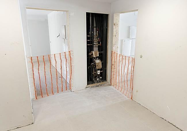 Interior de uno de los pisos en construcción en la calle Campo Charro.