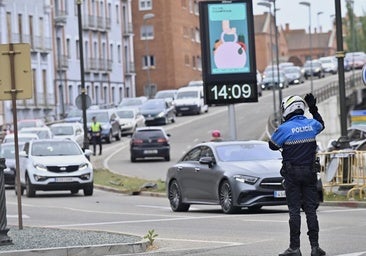 Herido un motorista en un accidente por alcance con un turismo en Arco de Ladrillo