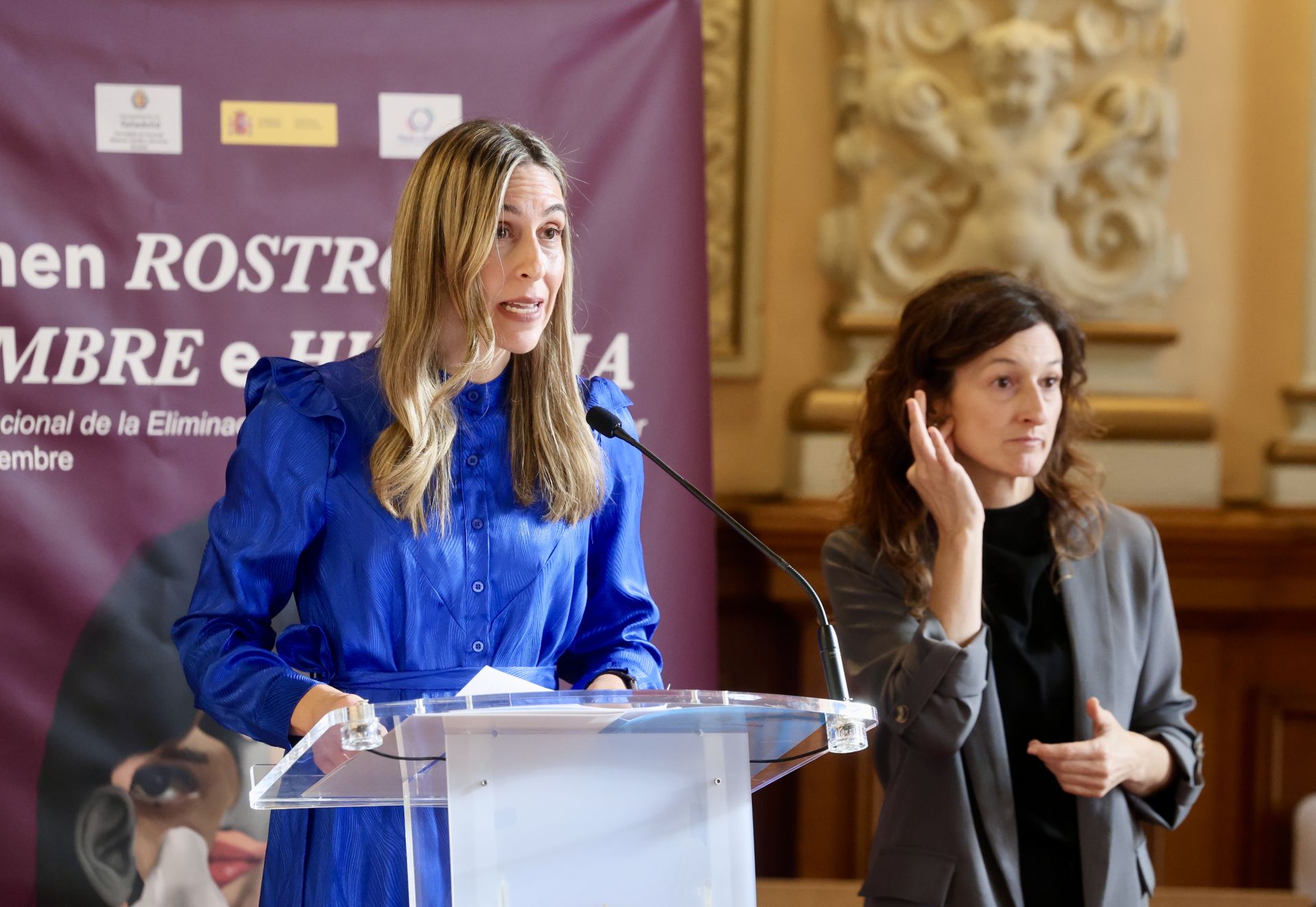 El acto institucional del Día Internacional de la Eliminación de la Violencia contra la Mujer, en imágenes