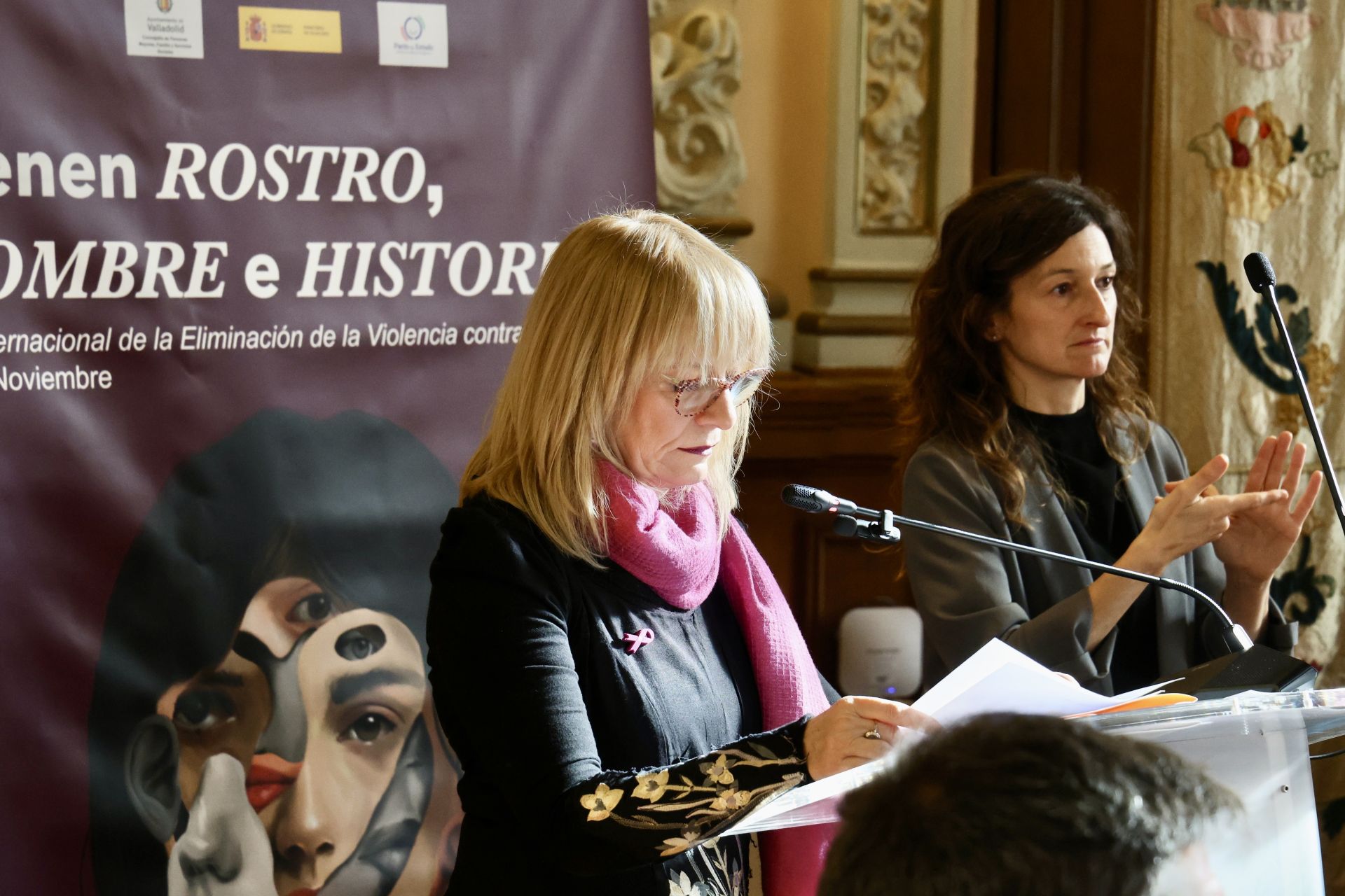 El acto institucional del Día Internacional de la Eliminación de la Violencia contra la Mujer, en imágenes