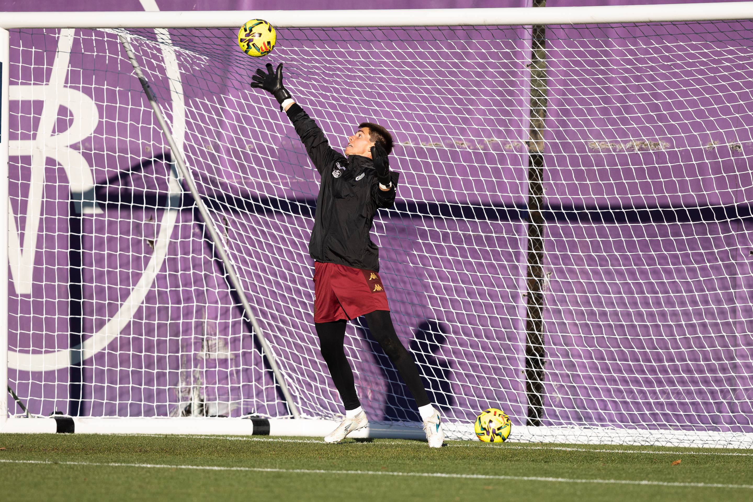El entrenamiento del Pucela tras la derrota en Anoeta, en imágenes
