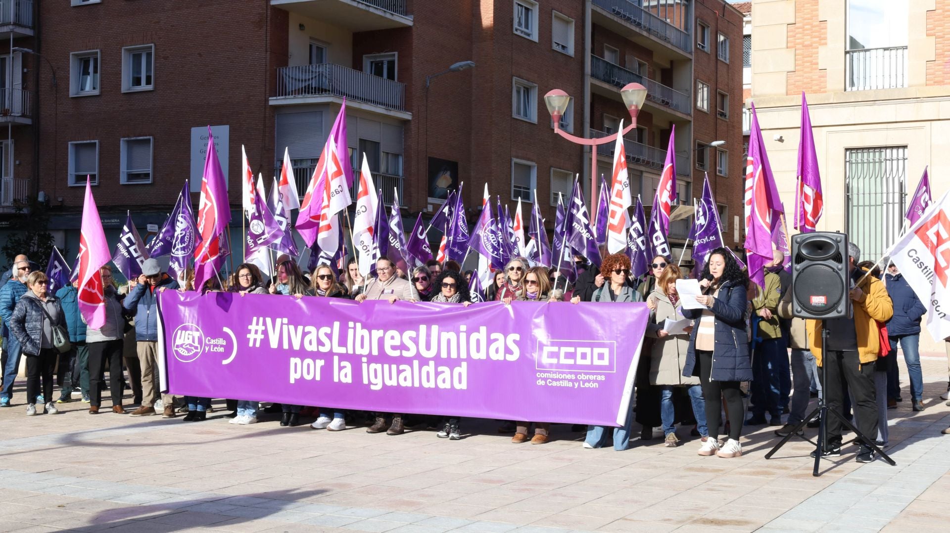 Así reclama Palencia el fin de la violencia contra las mujeres