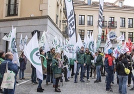 Un momento de la concentración de la Junta de Personal Docente.