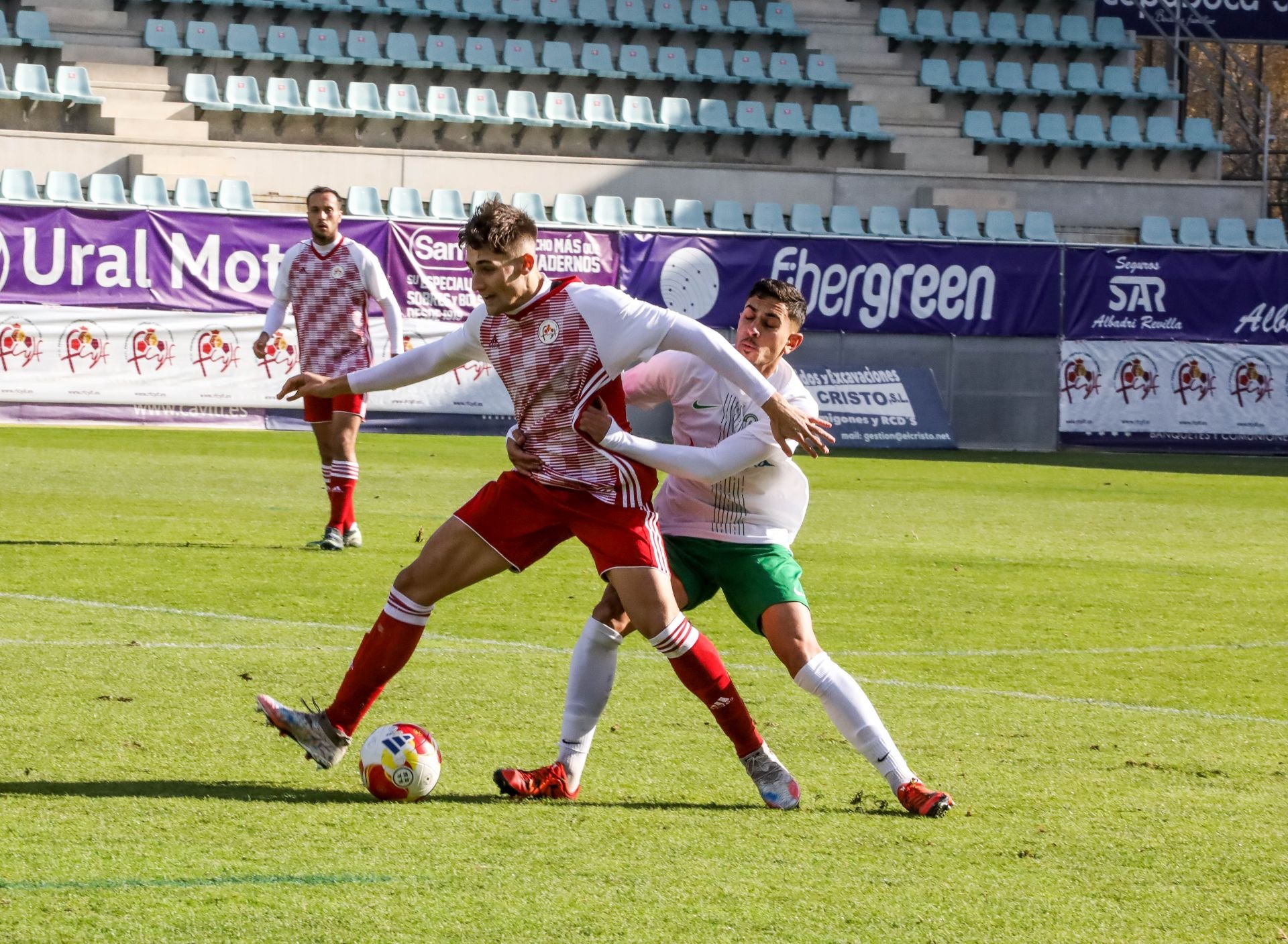 Eusebio Sacristán vuelve a los banquillos con derrota en su debut con Castilla y León