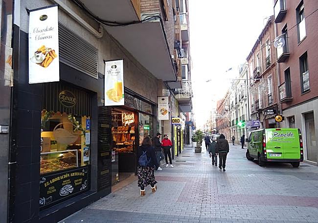 Exterior de Granier, en el número 36 de Mantería.