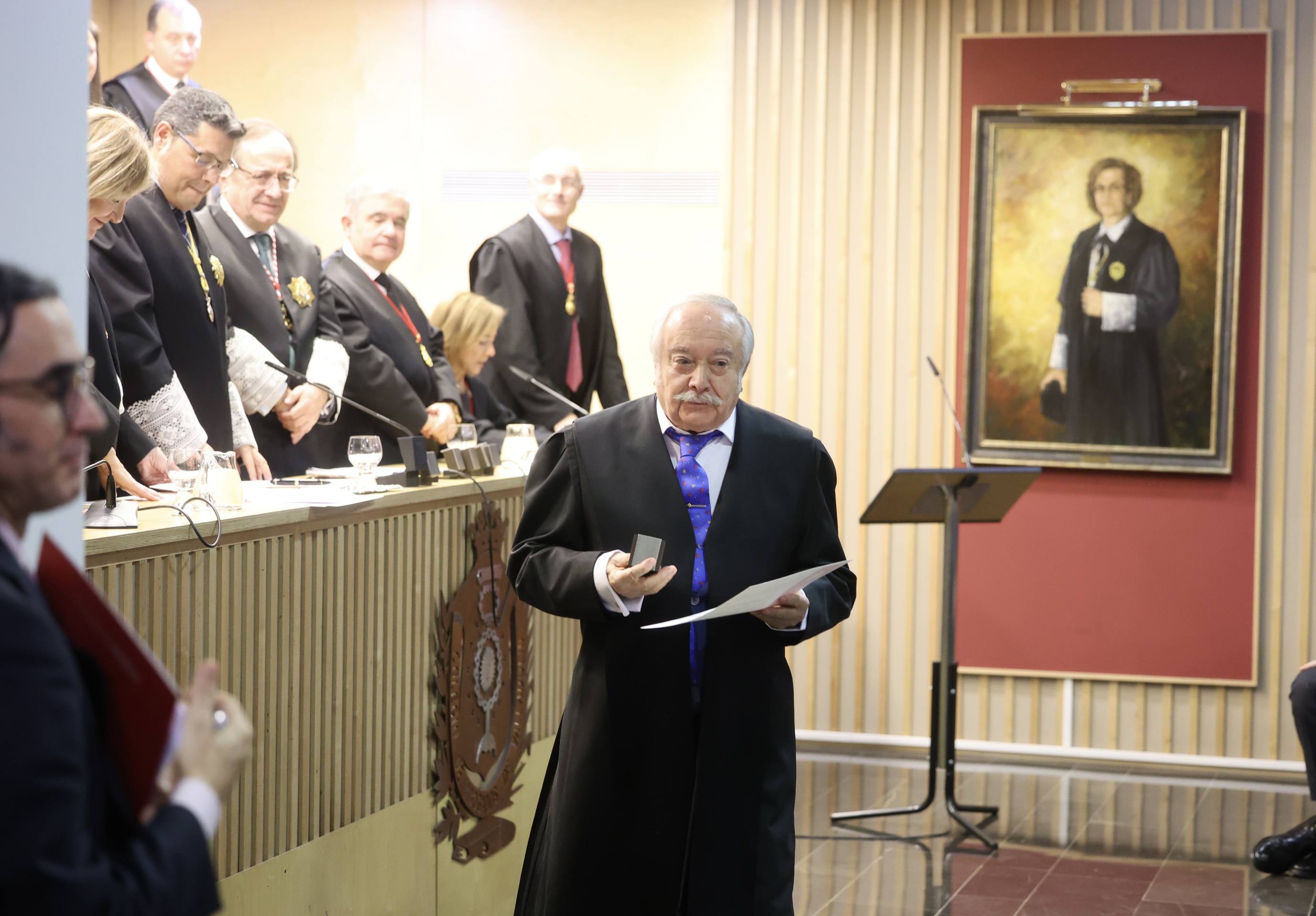 La entrega de insignias del Colegio de la Abogacía de Valladolid, en imágenes