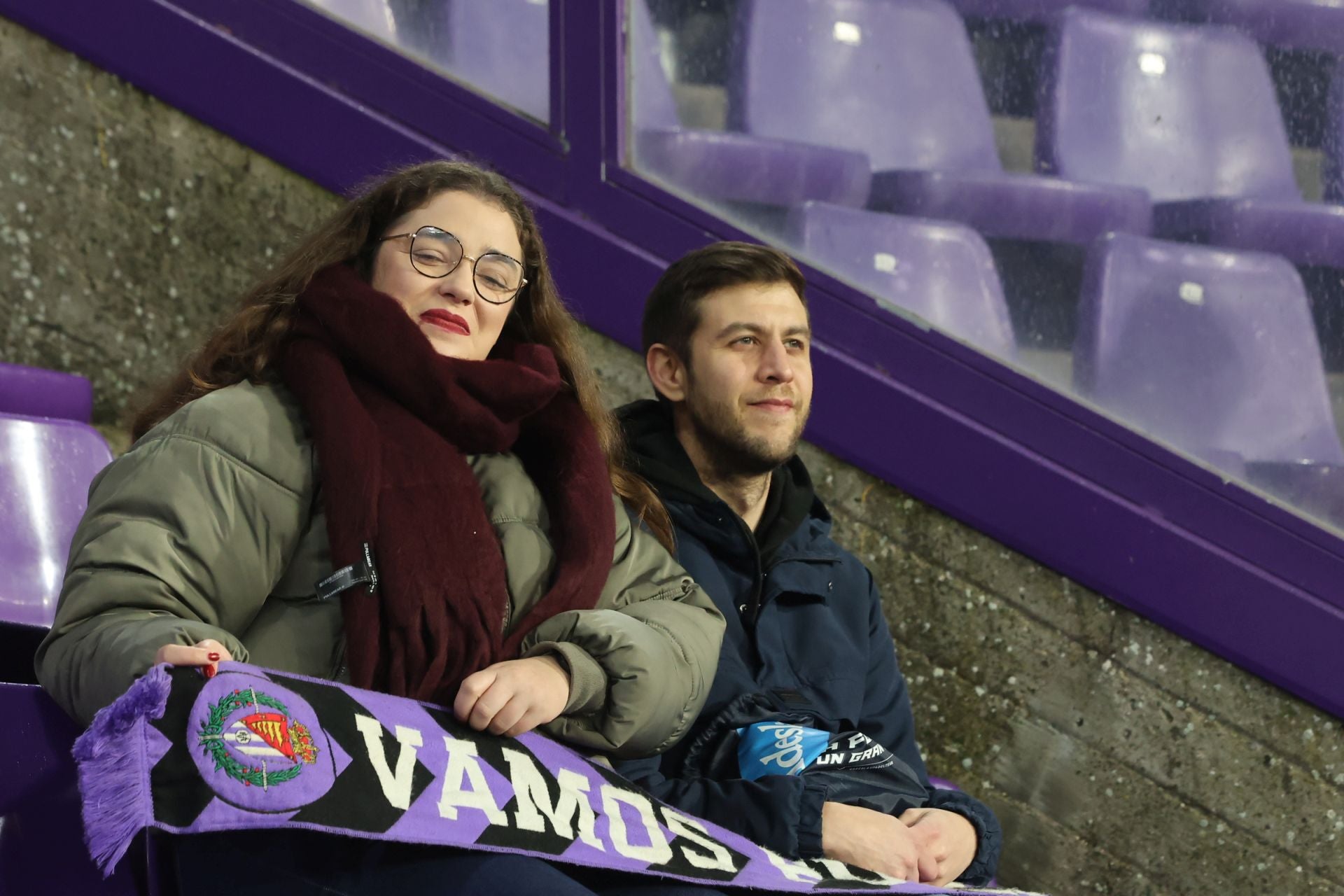 Búscate en la grada del estadio José Zorrilla (2/4)