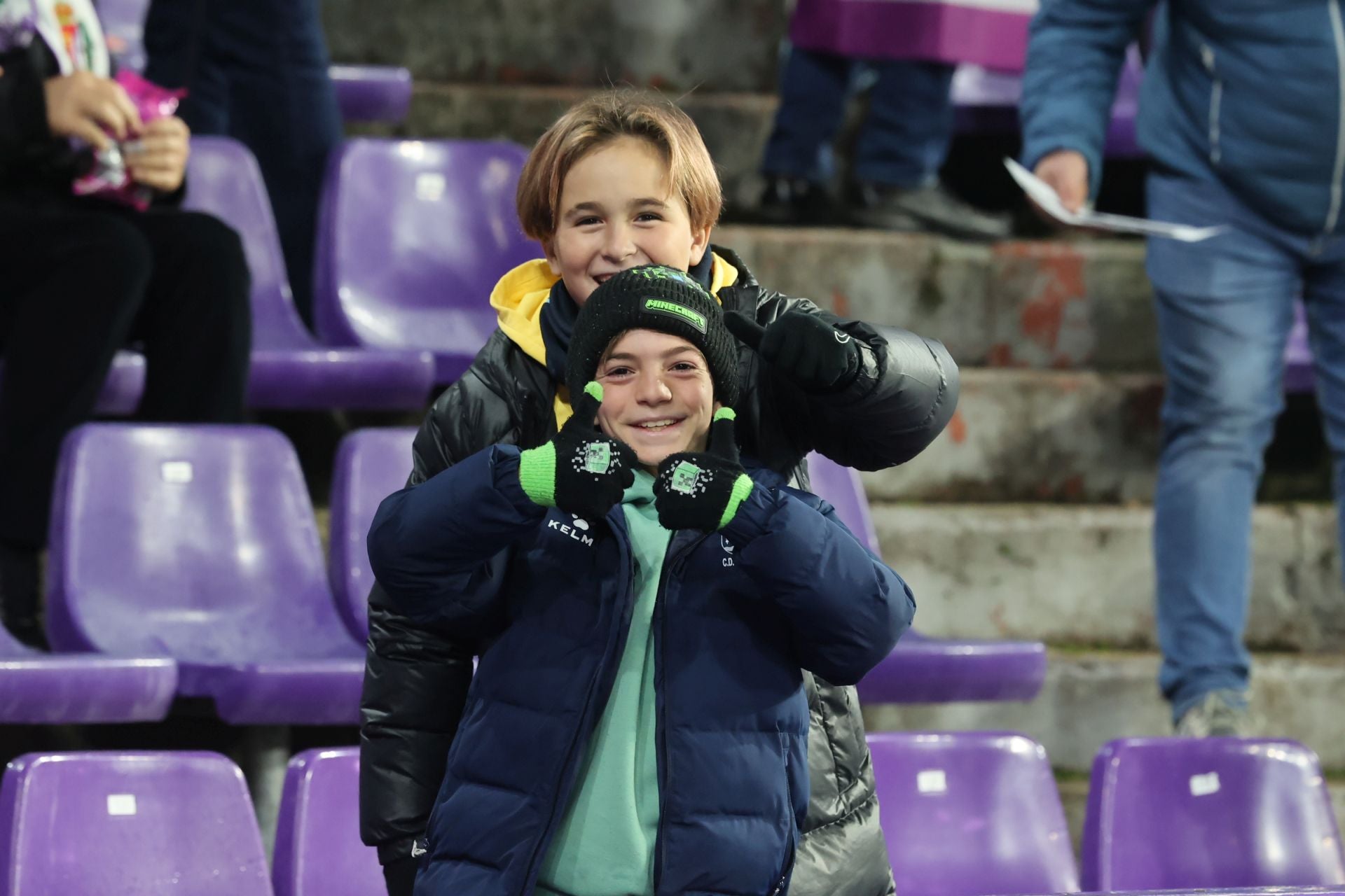 Búscate en la grada del estadio José Zorrilla (3/4)
