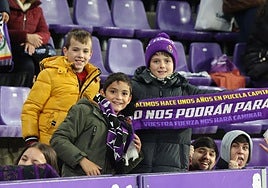 Búscate en la grada del estadio José Zorrilla (3/4)