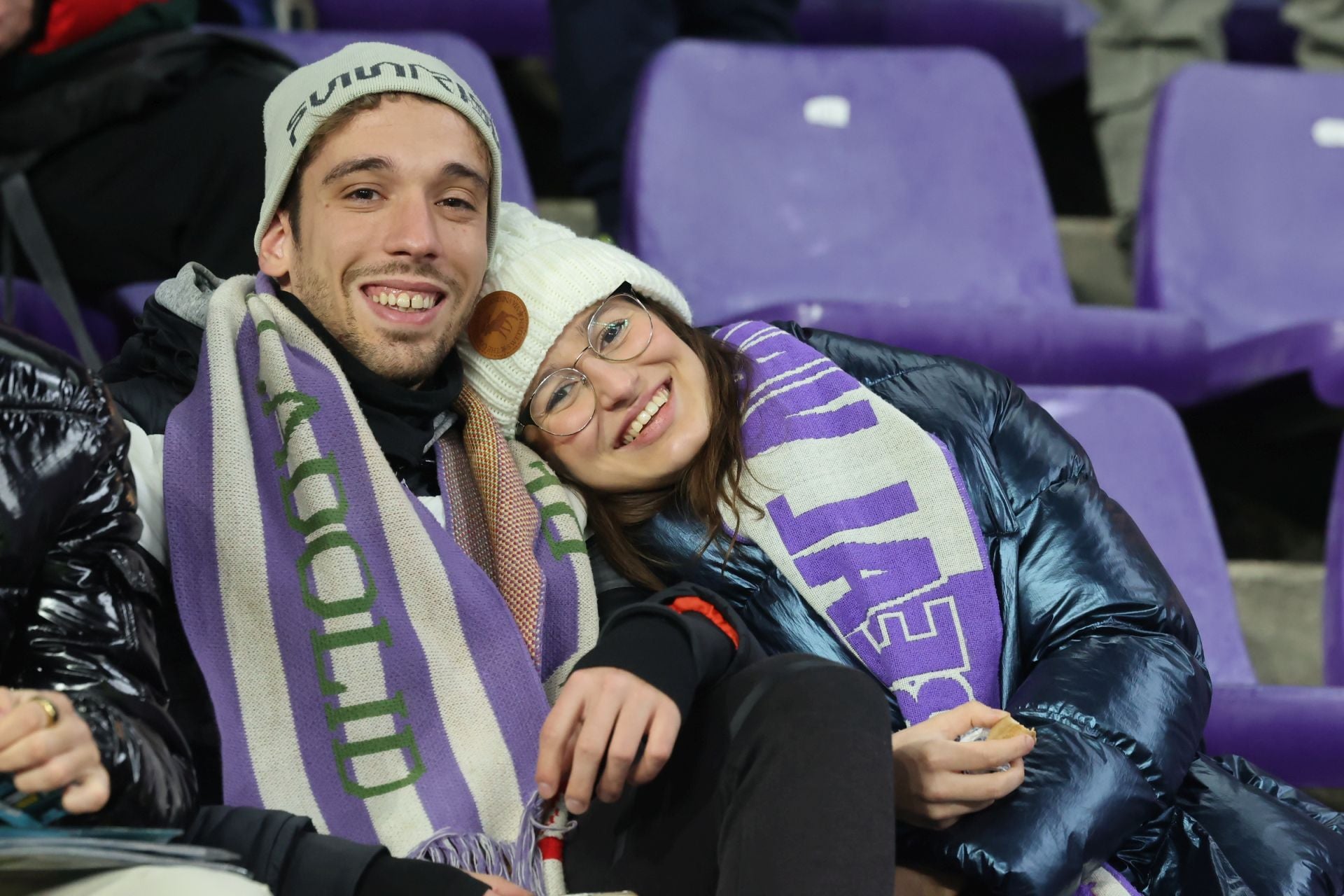 Búscate en la grada del estadio José Zorrilla (3/4)