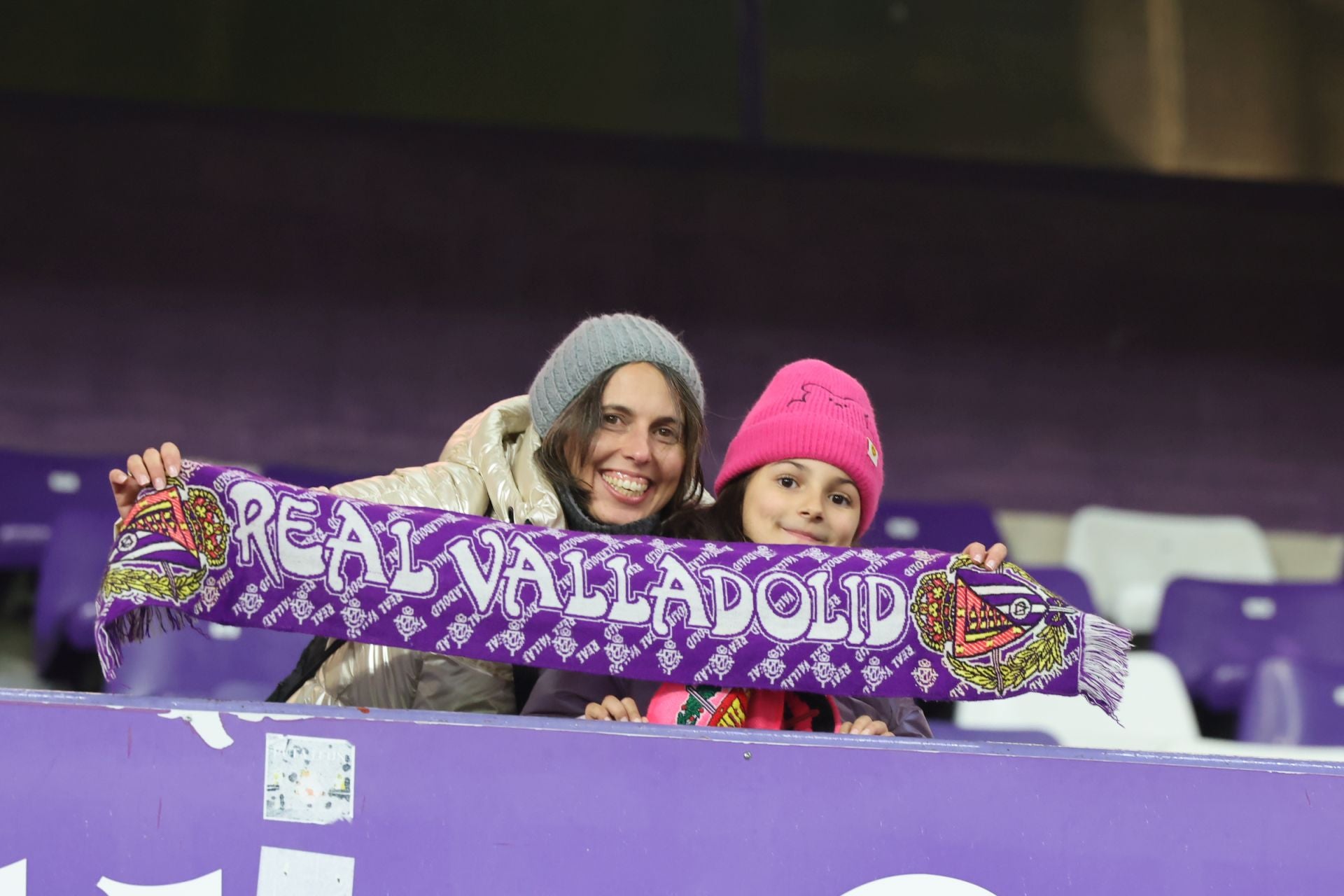 Búscate en la grada del estadio José Zorrilla (4/4)