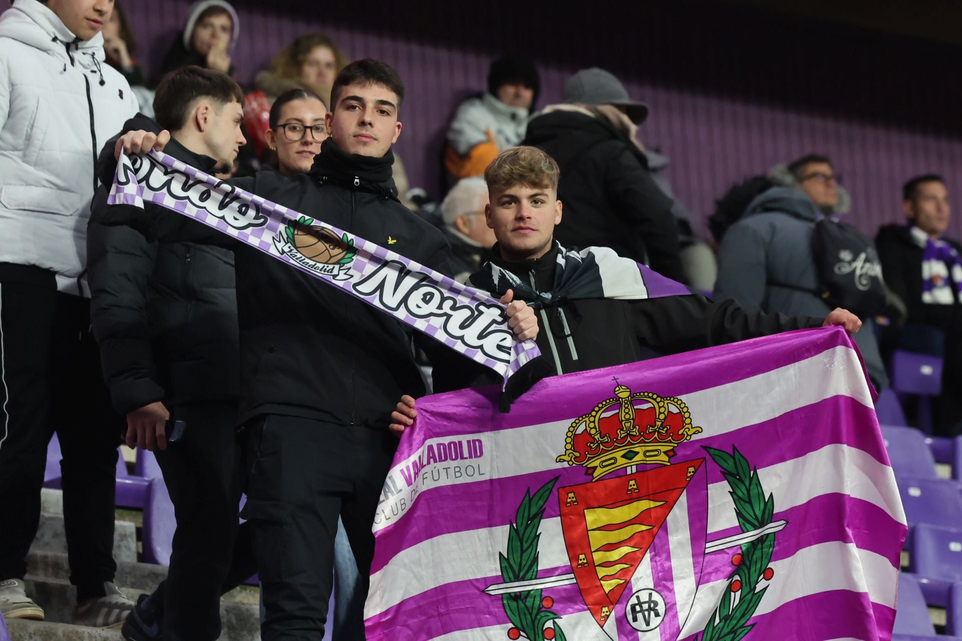Búscate en la grada del estadio José Zorrilla (4/4)