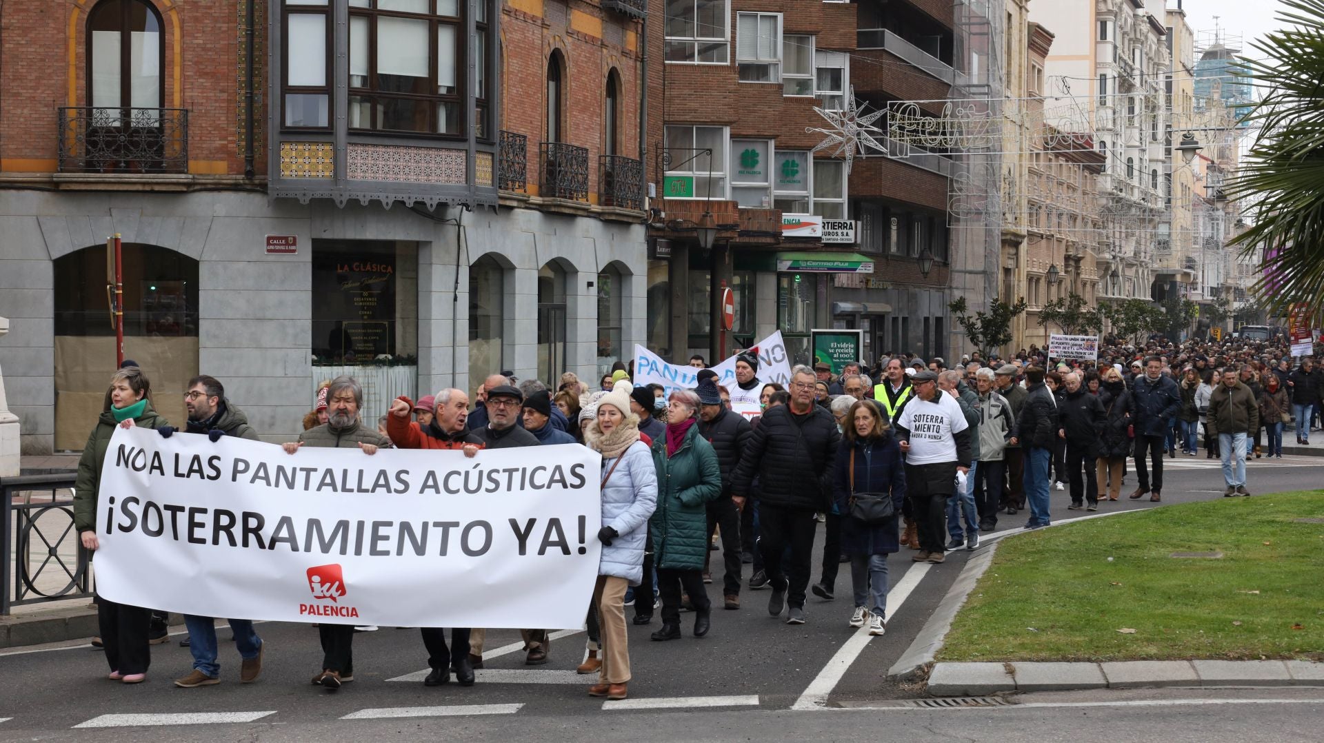 Así ha transcurrido la manifestación en Palencia por el soterramiento