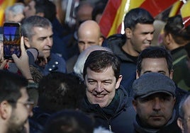 Alfonso Fernández Mañueco, en la concentración contra el Gobierno de Pedro Sánchez celebrada en Madrid.