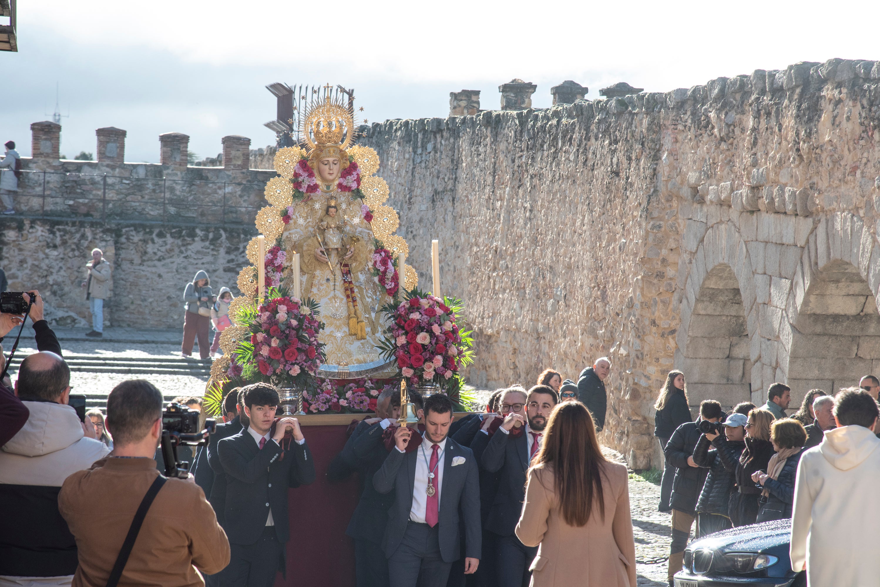 La procesión extraordinaria del Rocío, en imágenes
