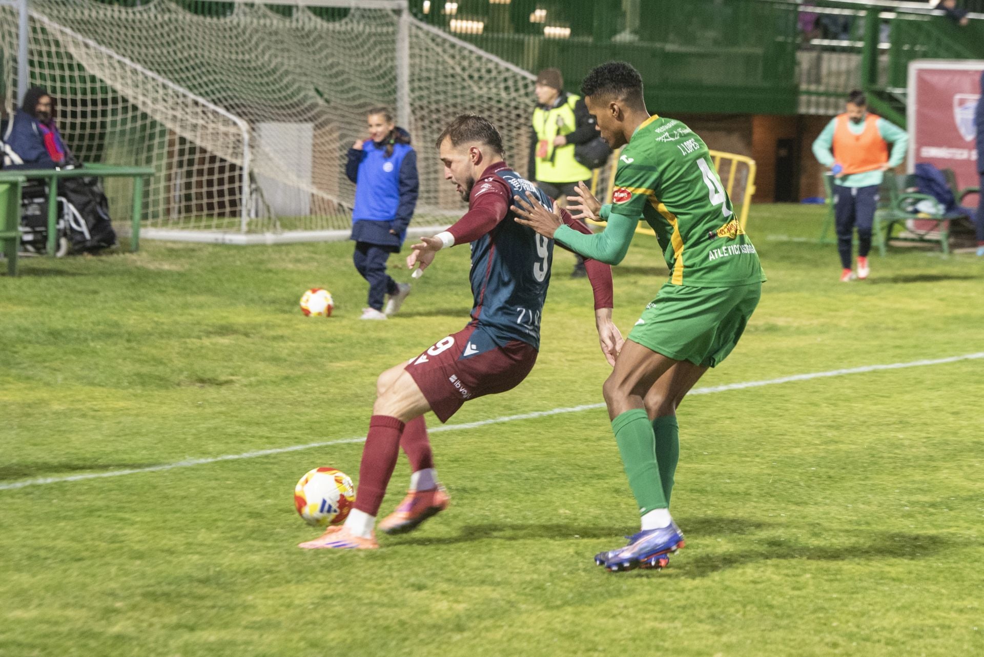 Fotos del empate entre la Segoviana y el Atlético Astorga