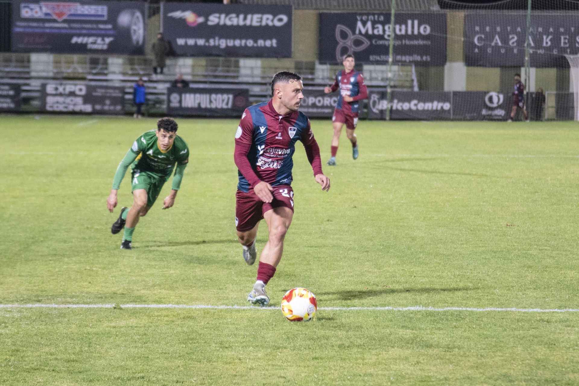 Fotos del empate entre la Segoviana y el Atlético Astorga
