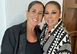 Isabel Pantoja con su sobrina Anabel, en una imagen de archivo.