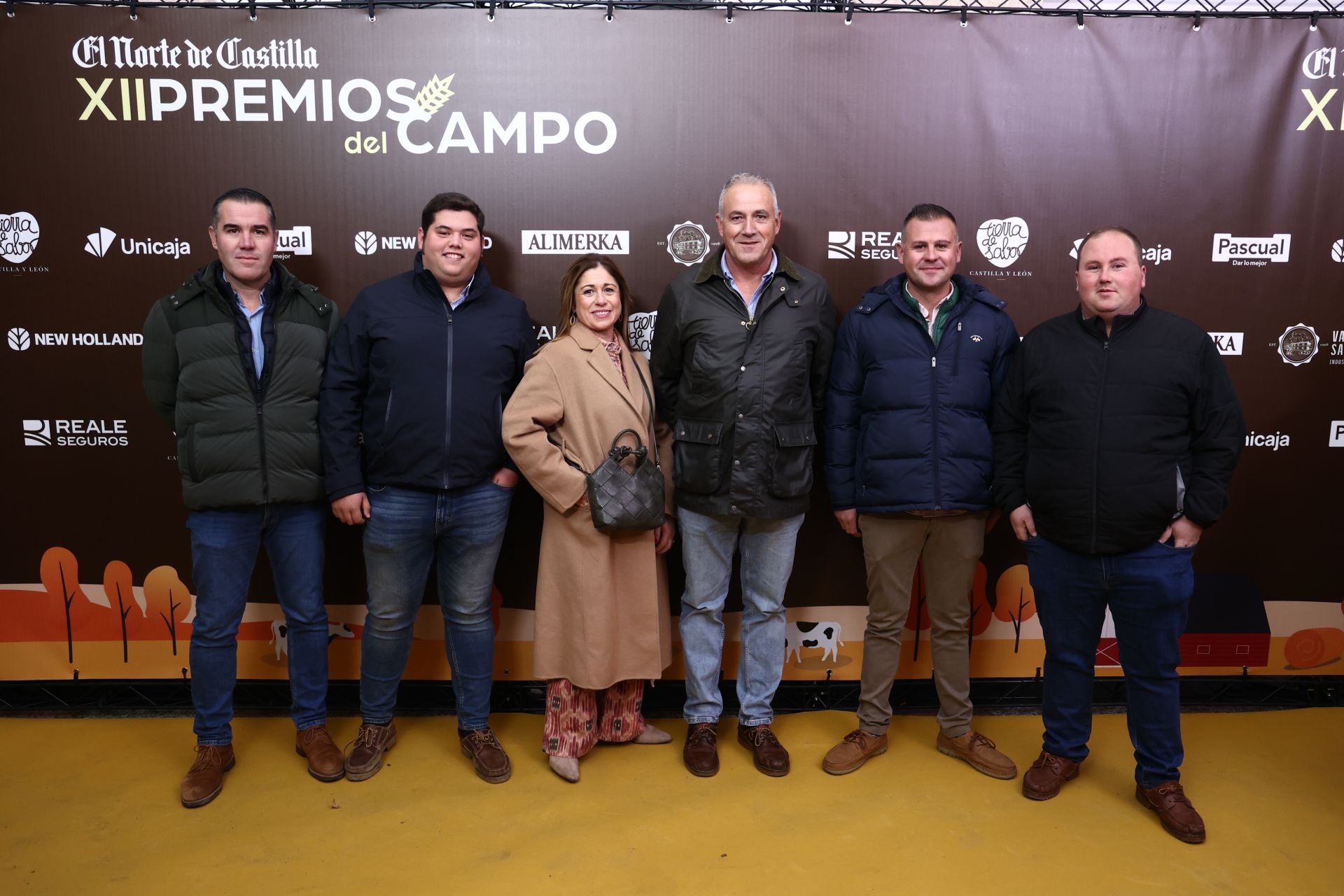 Pablo Hervada, Francisco Cubero, Blanca de la Calle, Ángel Rodríguez, Gabriel Hervada y Luis Rodríguez, agricultores de Tordesillas y Torrecilla de la Abadesa.