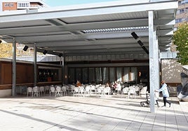 Edificio de la cafetería del Salón después de la reforma.