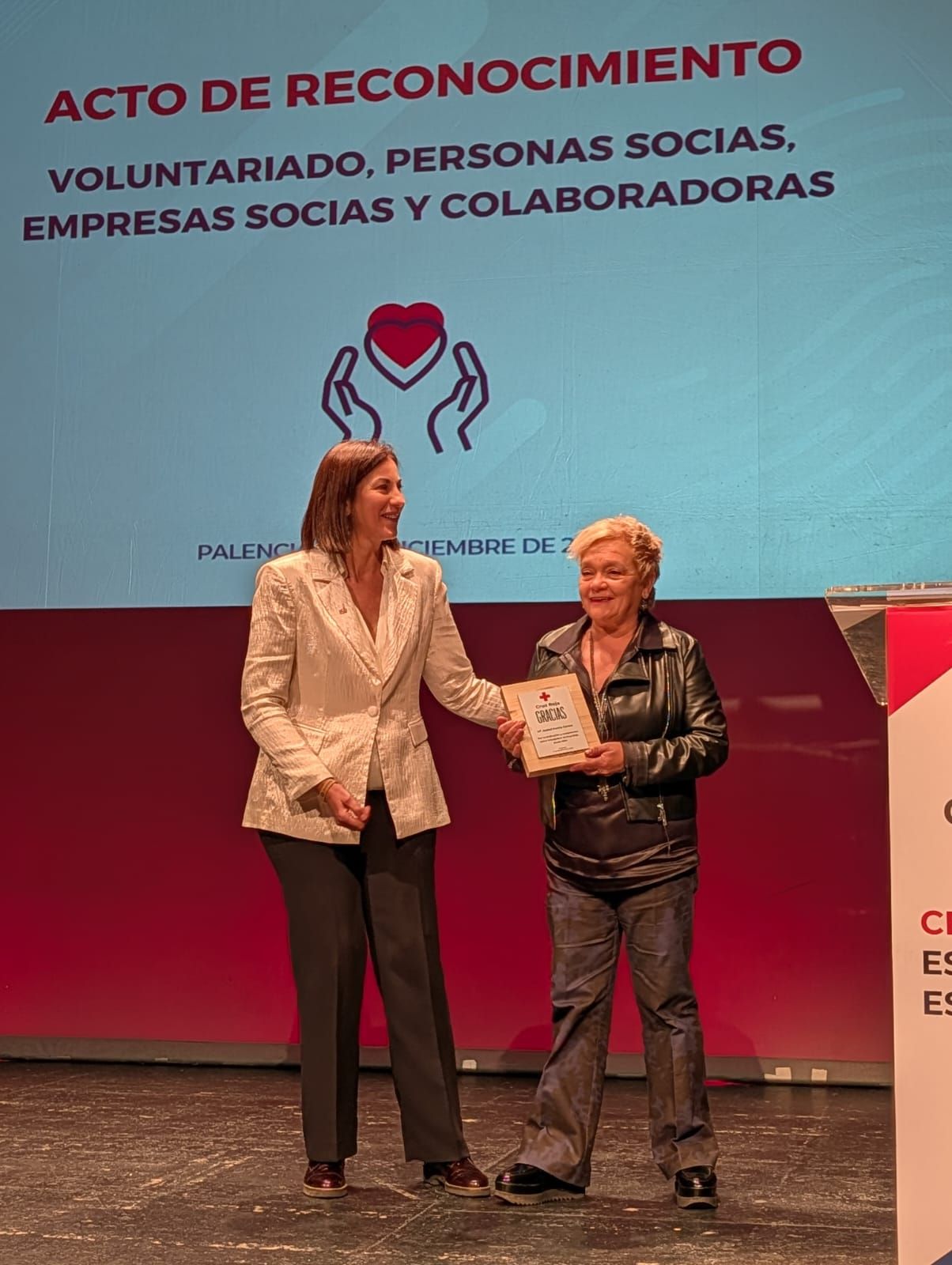 Así ha sido el homenaje de Cruz Roja Palencia a sus voluntarios, socios y empresas