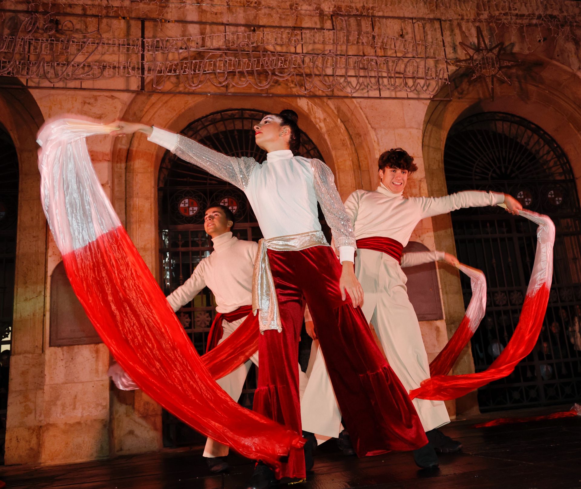 Palencia ilumina sus calles y sus plazas por Navidad