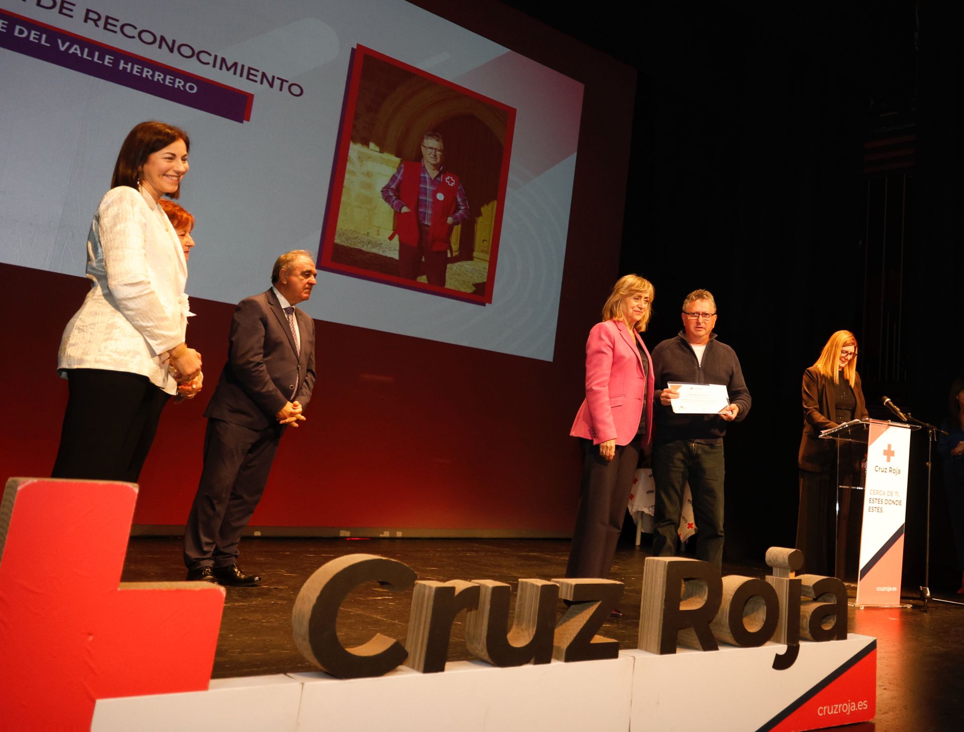 Así ha sido el homenaje de Cruz Roja Palencia a sus voluntarios, socios y empresas