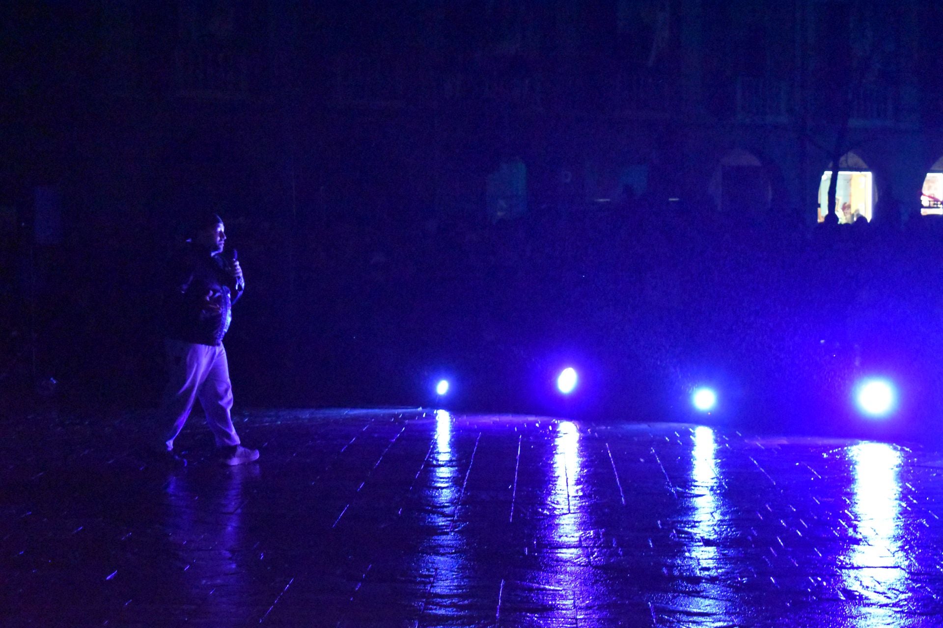 Aguilar recibe a la Navidad con luces y chocolate