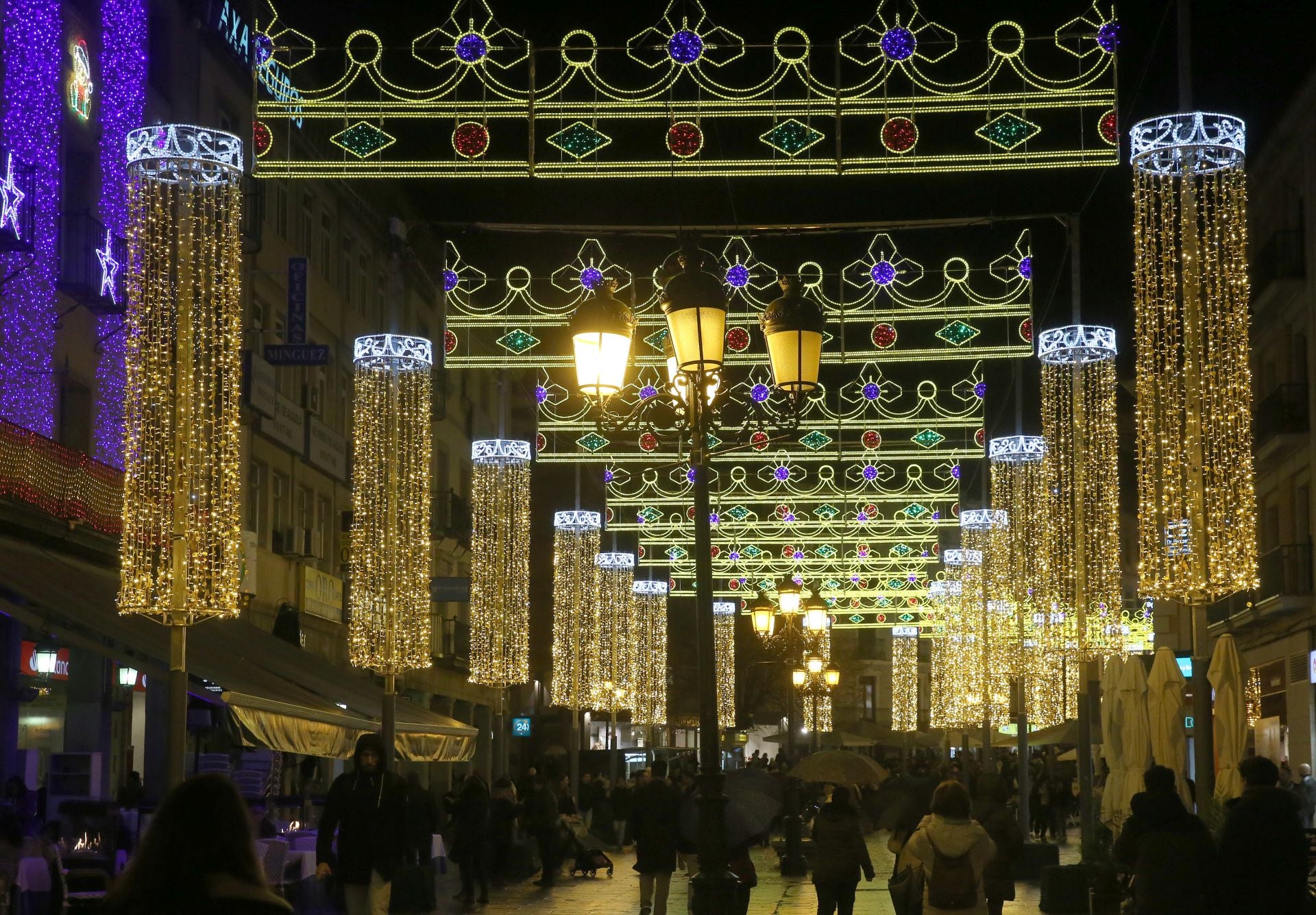 El encendido de la iluminación navideña de Segovia, en fotos