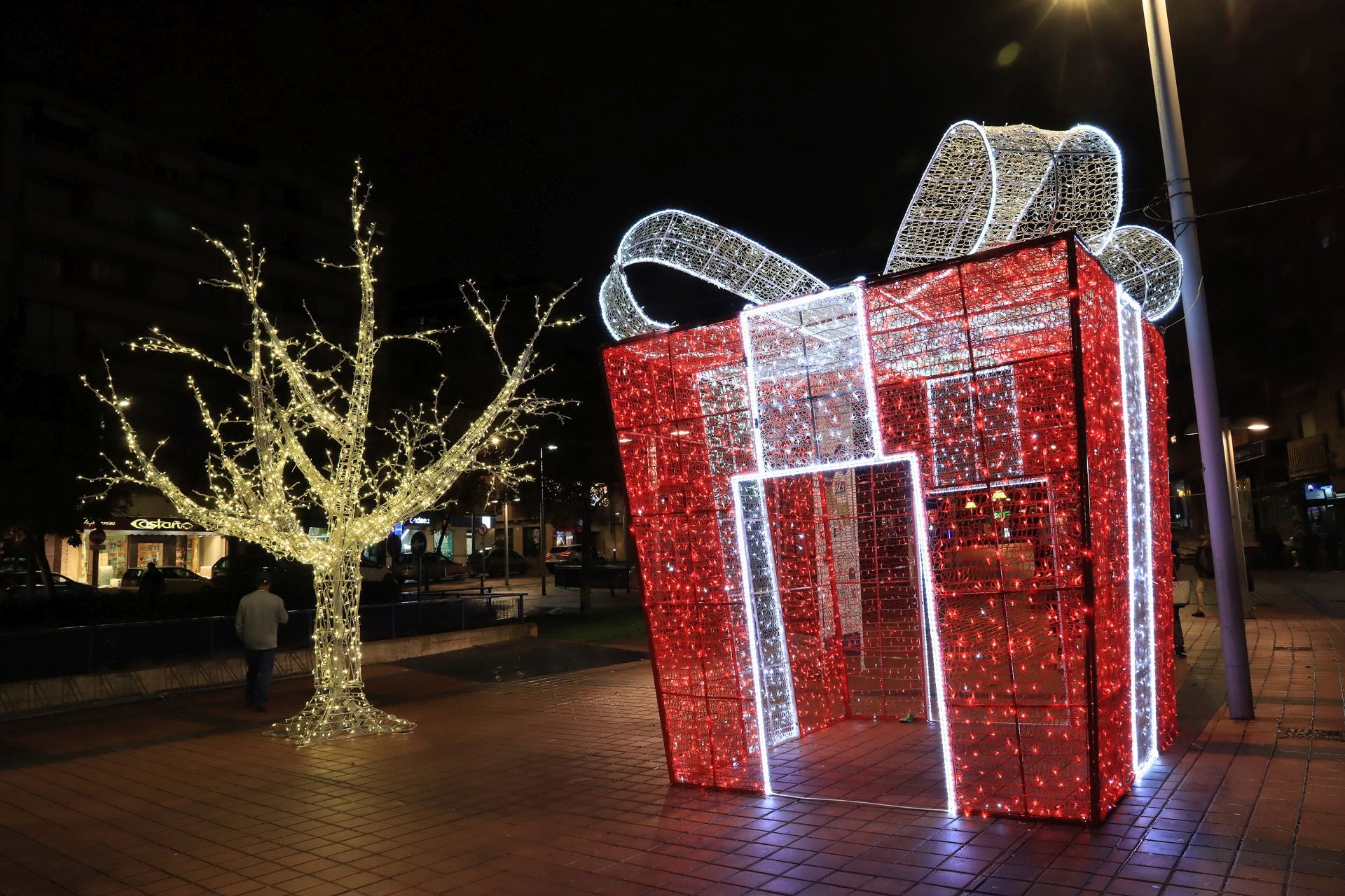El encendido de la iluminación navideña de Segovia, en fotos