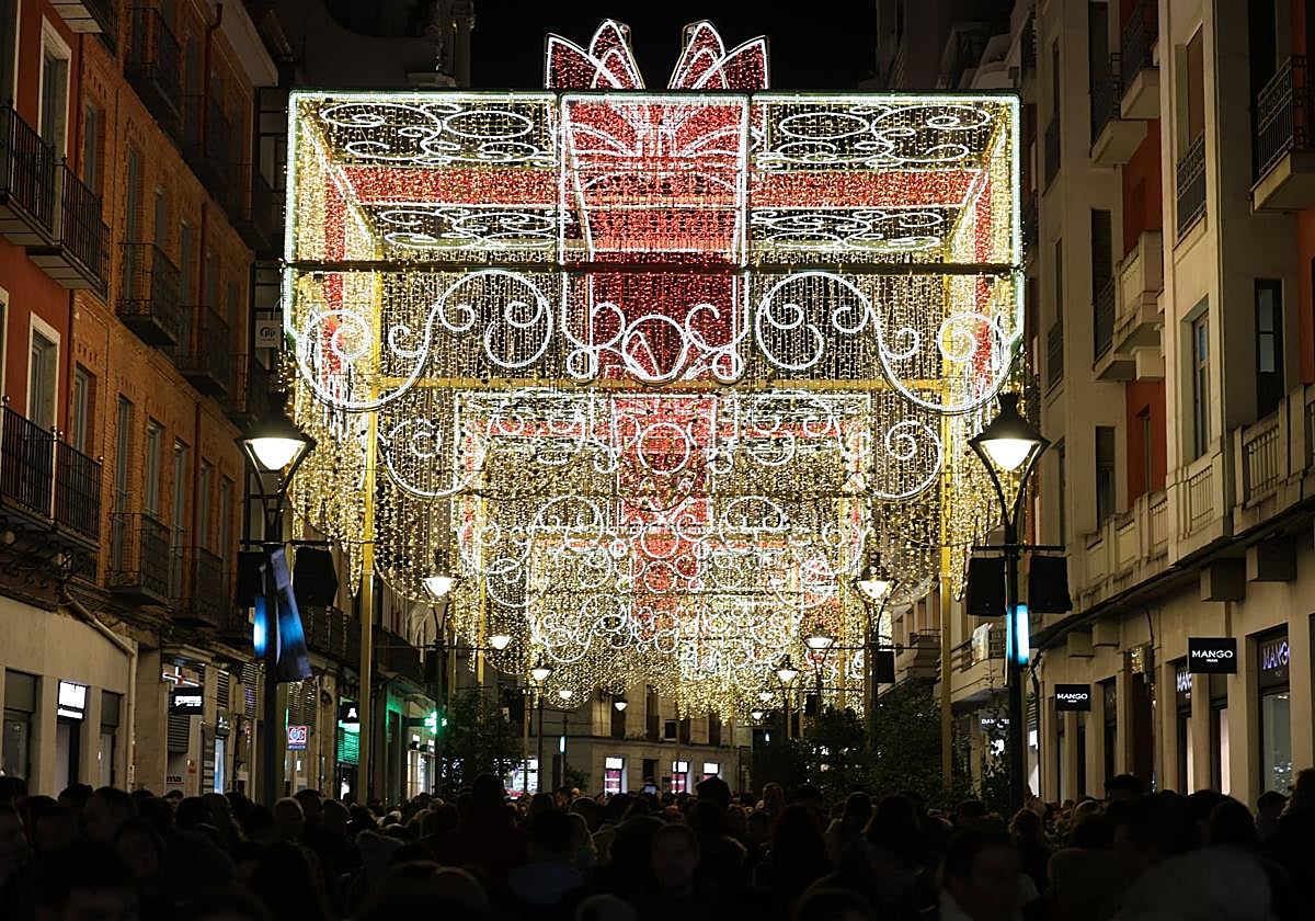 Encendido de las luces navideñas en Valladolid.