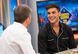 Óscar Casas con Pablo Motos, en 'El Hormiguero'.