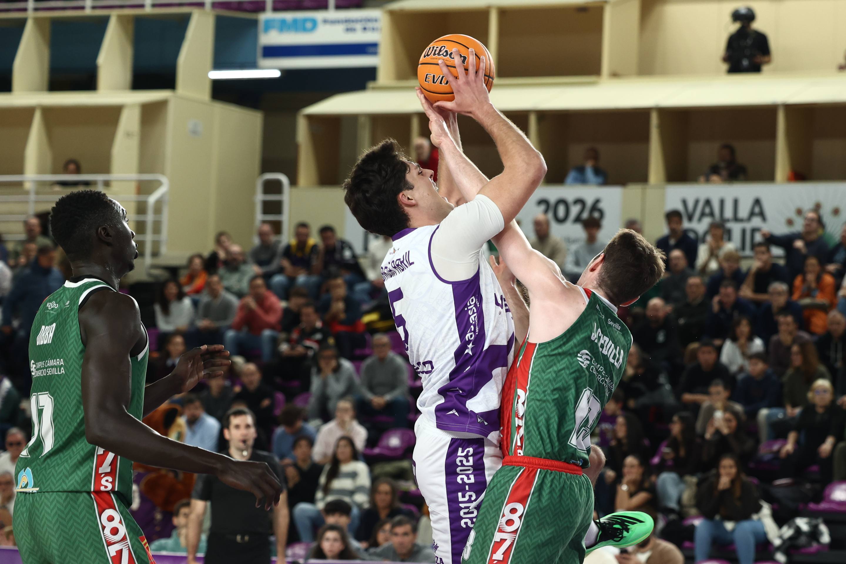 La derrota del CBC Valladolid en su regreso a Pisuerga, en imágenes