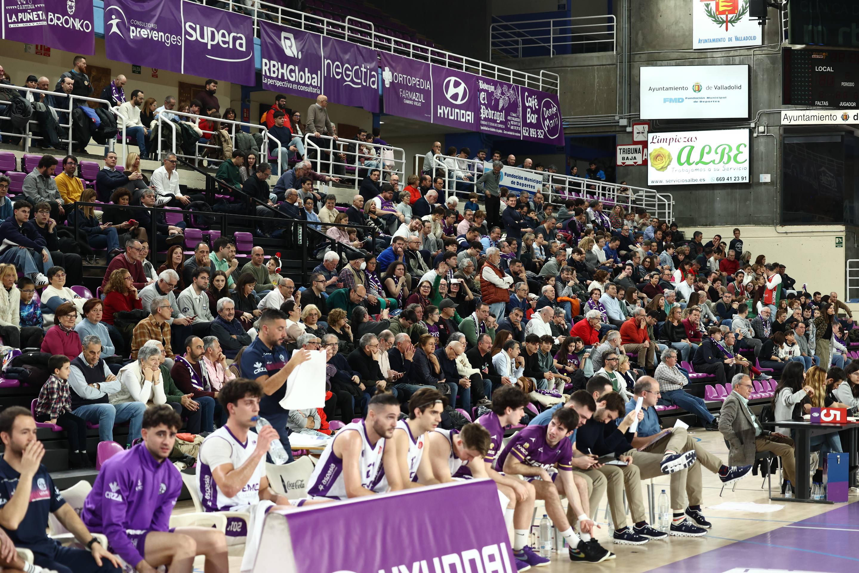 La derrota del CBC Valladolid en su regreso a Pisuerga, en imágenes