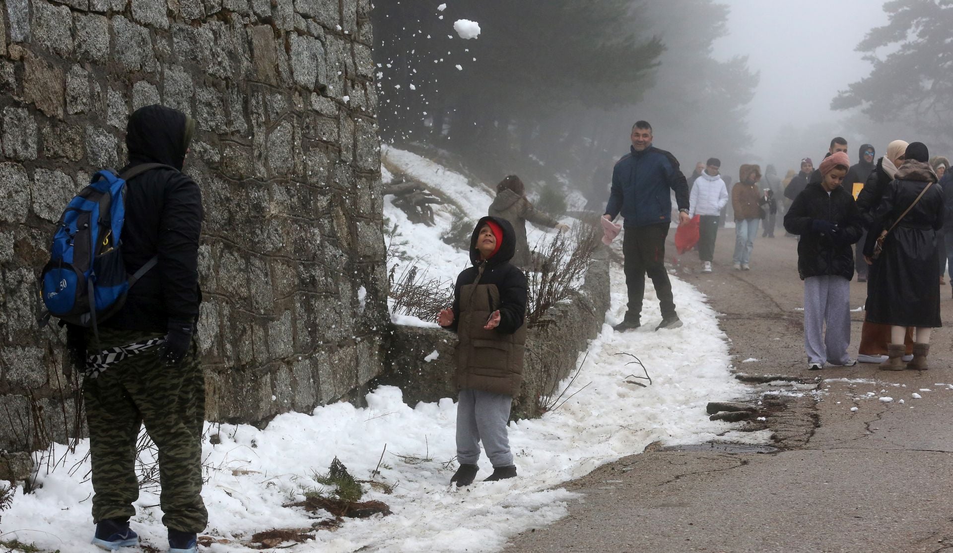 Fin de semana de nieve en Navacerrada sin cortes de tráfico