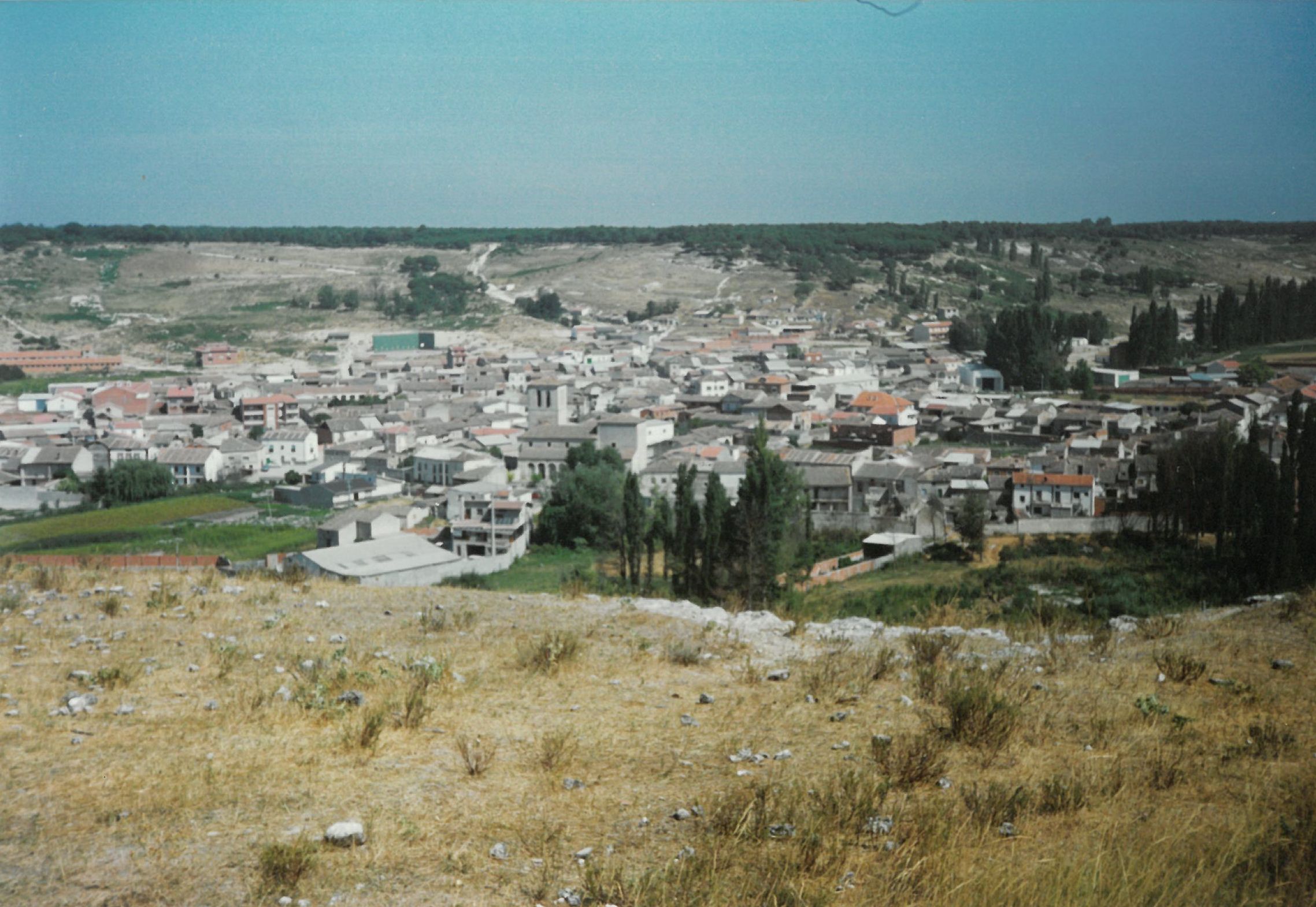 Panorámica general de San Miguel del Arroyo, en diciembre de 1988.