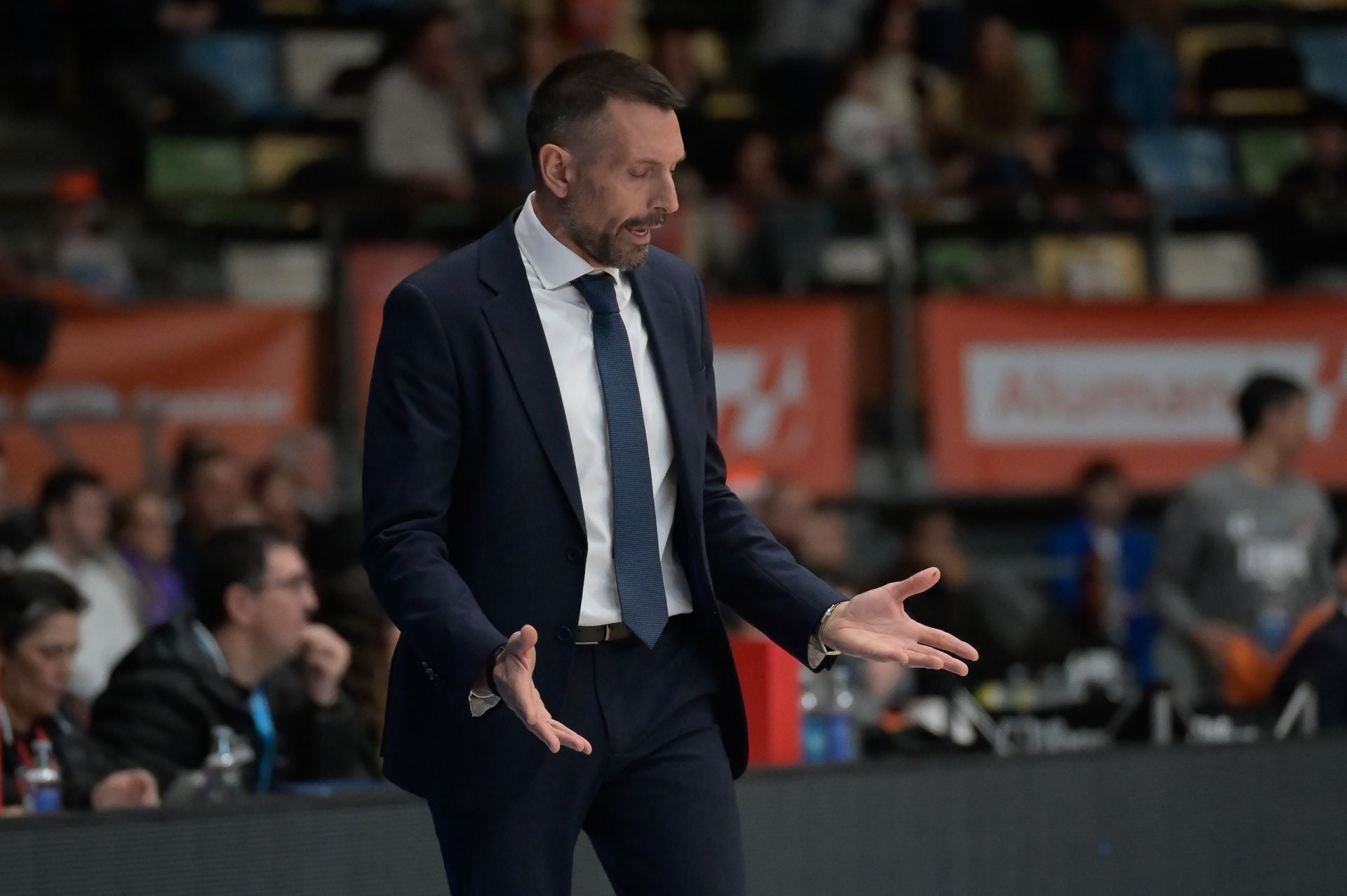 Así ha sido la derrota del Súper Agropal Palencia en la pista del Leyma Coruña