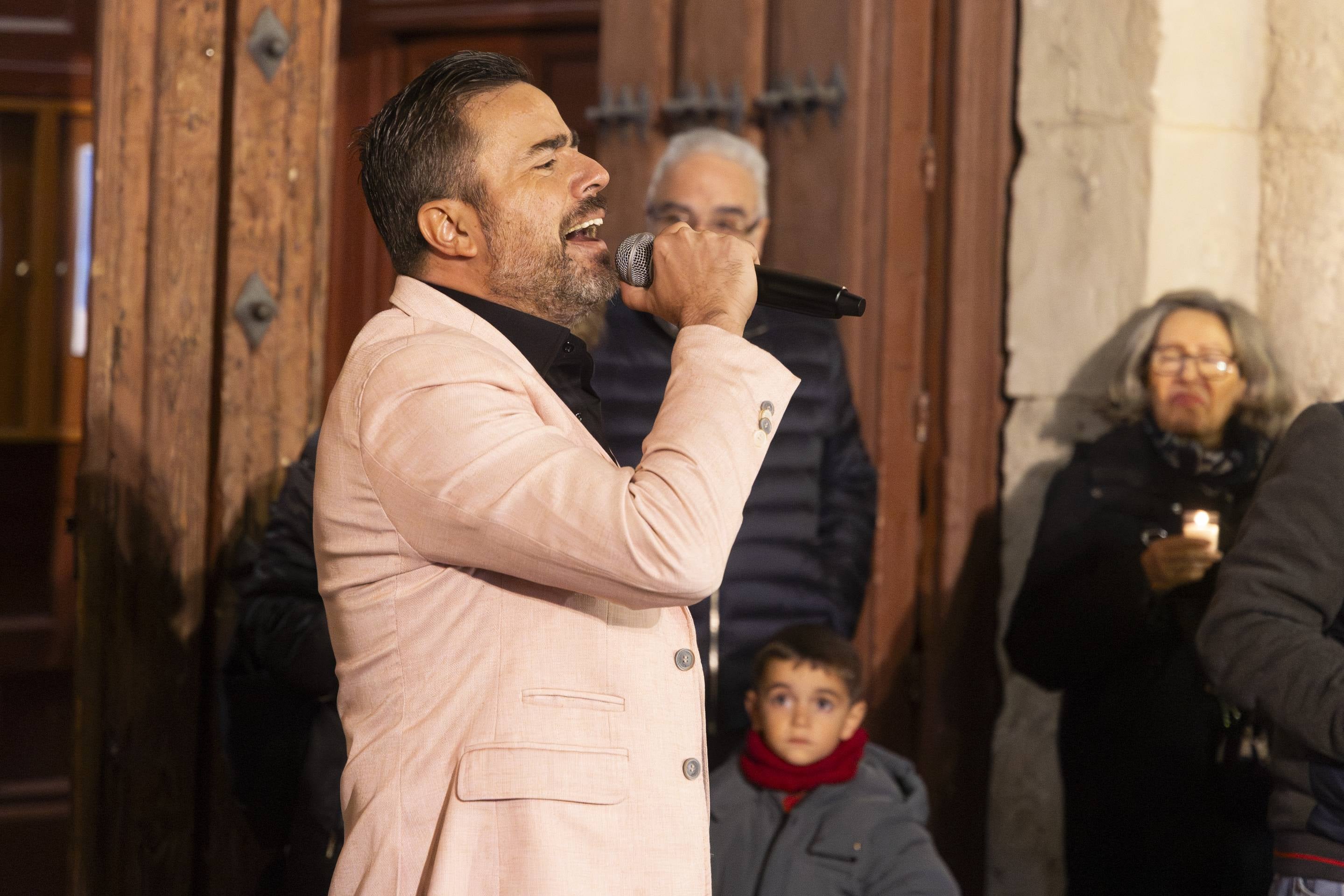 Las imágenes del Día de las velitas en la iglesia de San Martín